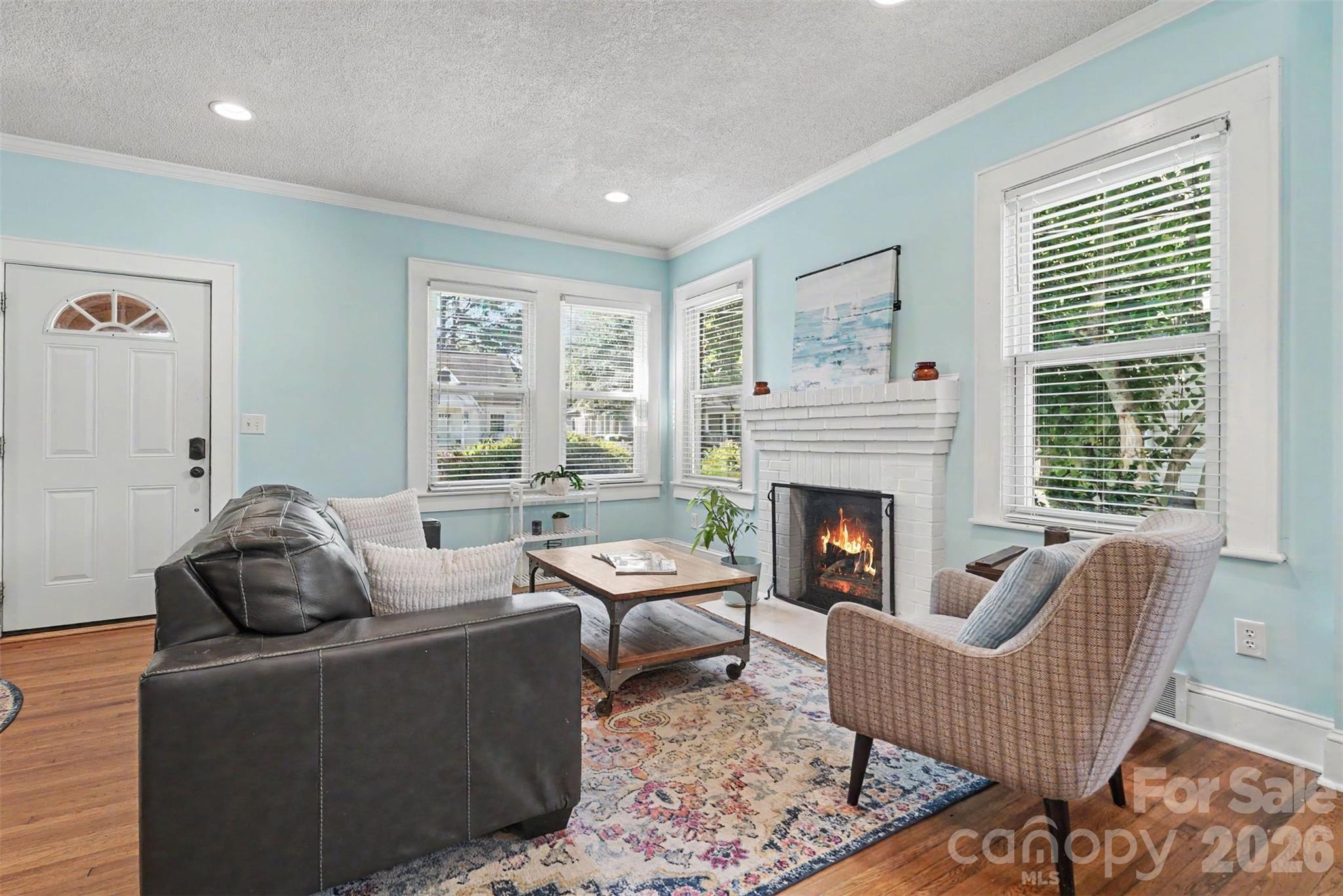 main property photo 7