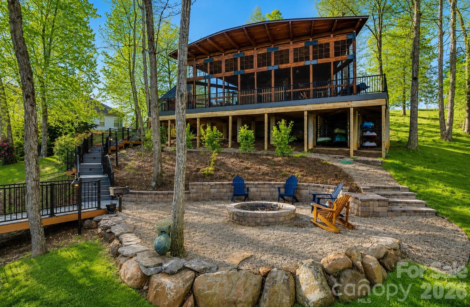 main property photo 27