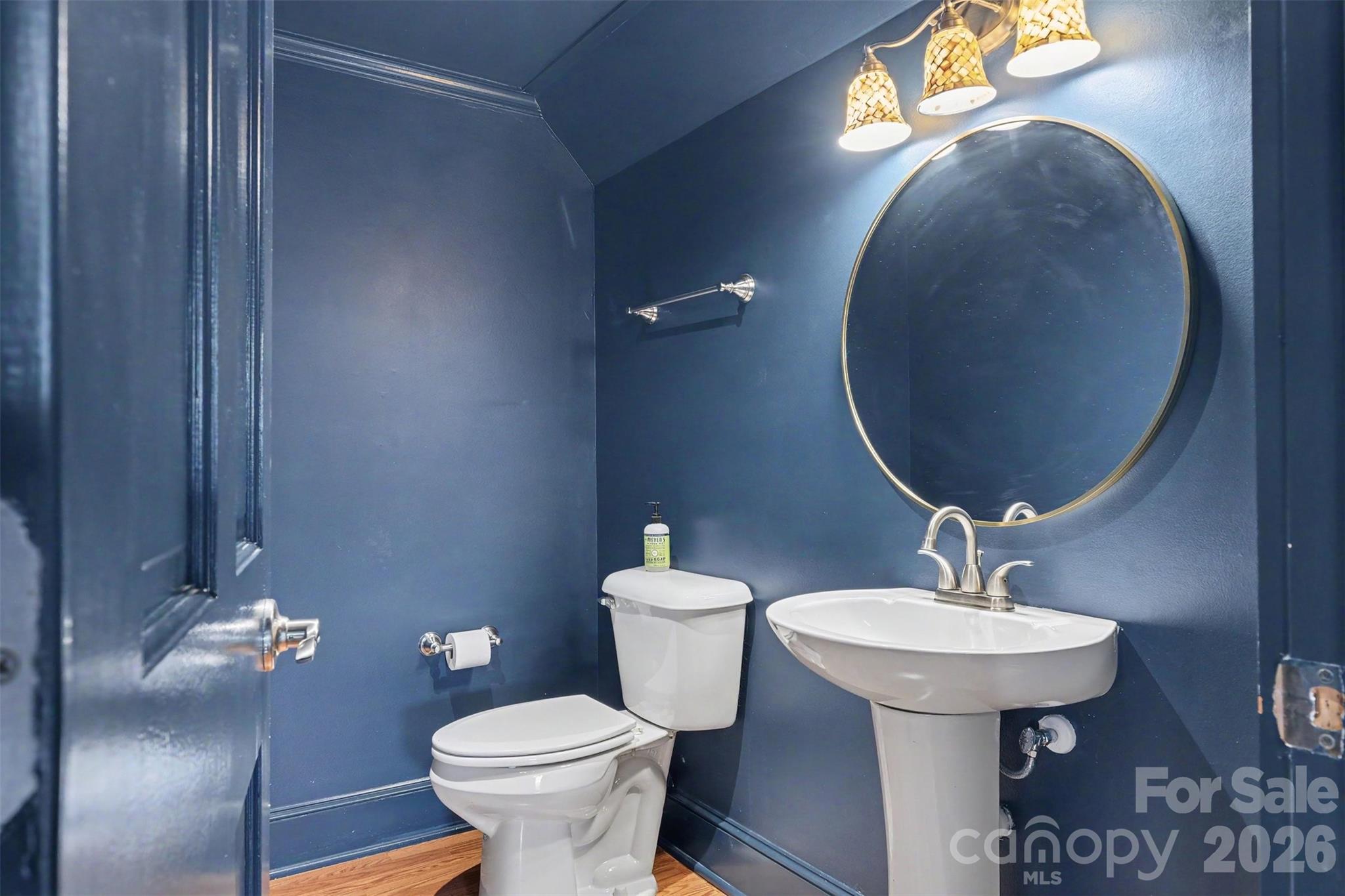 main property photo 29