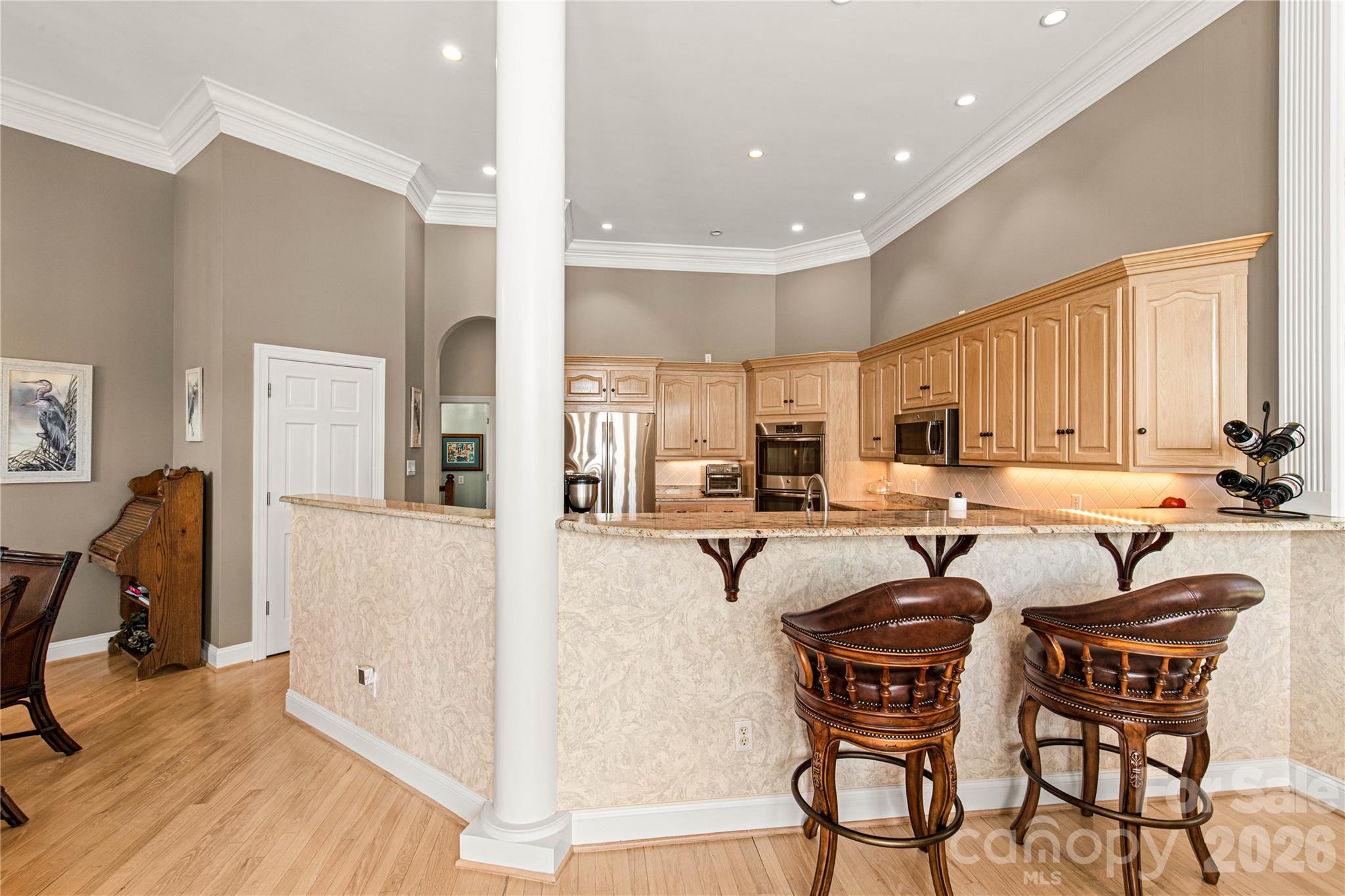 main property photo 18