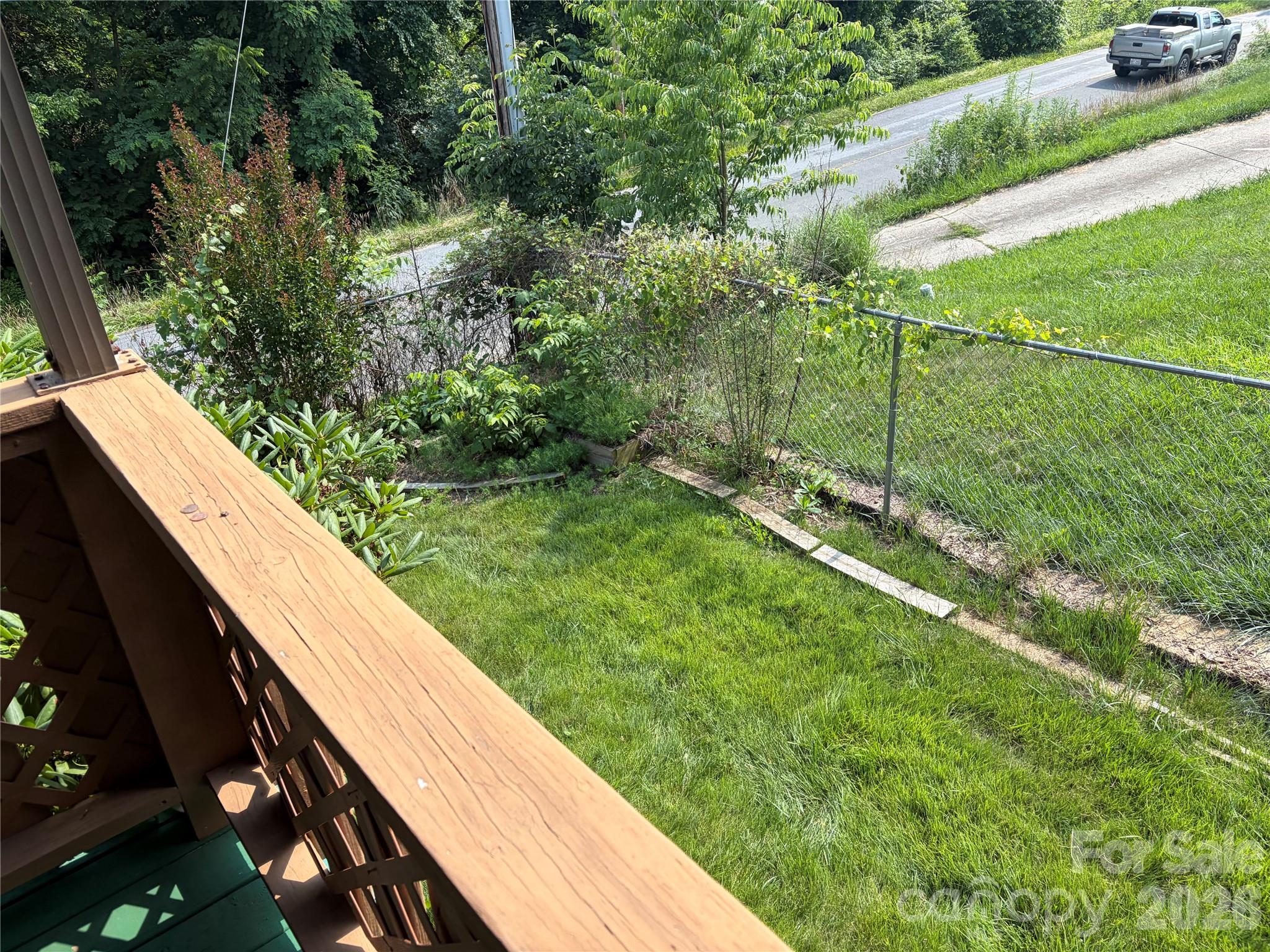 main property photo 17