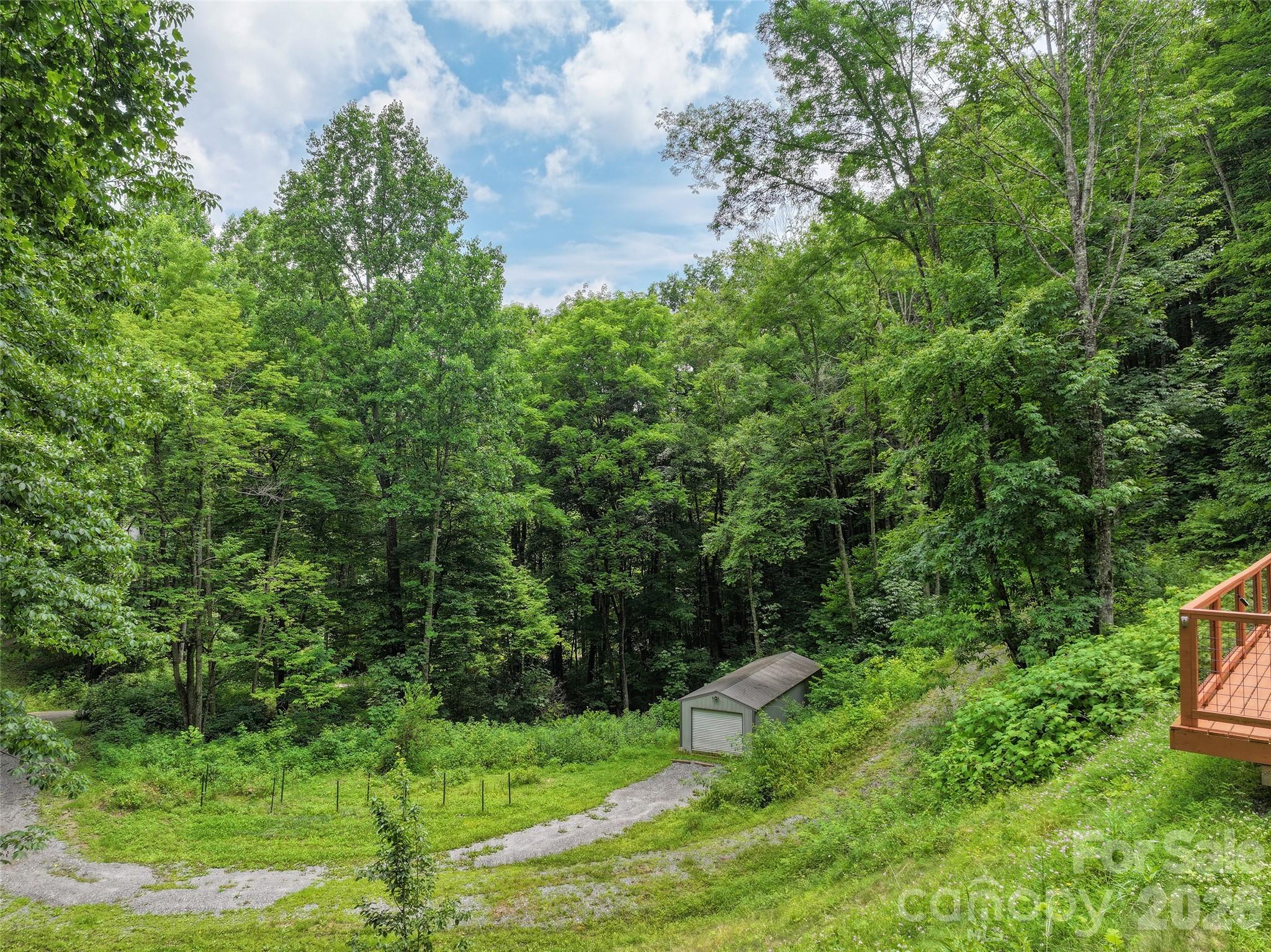 main property photo 23