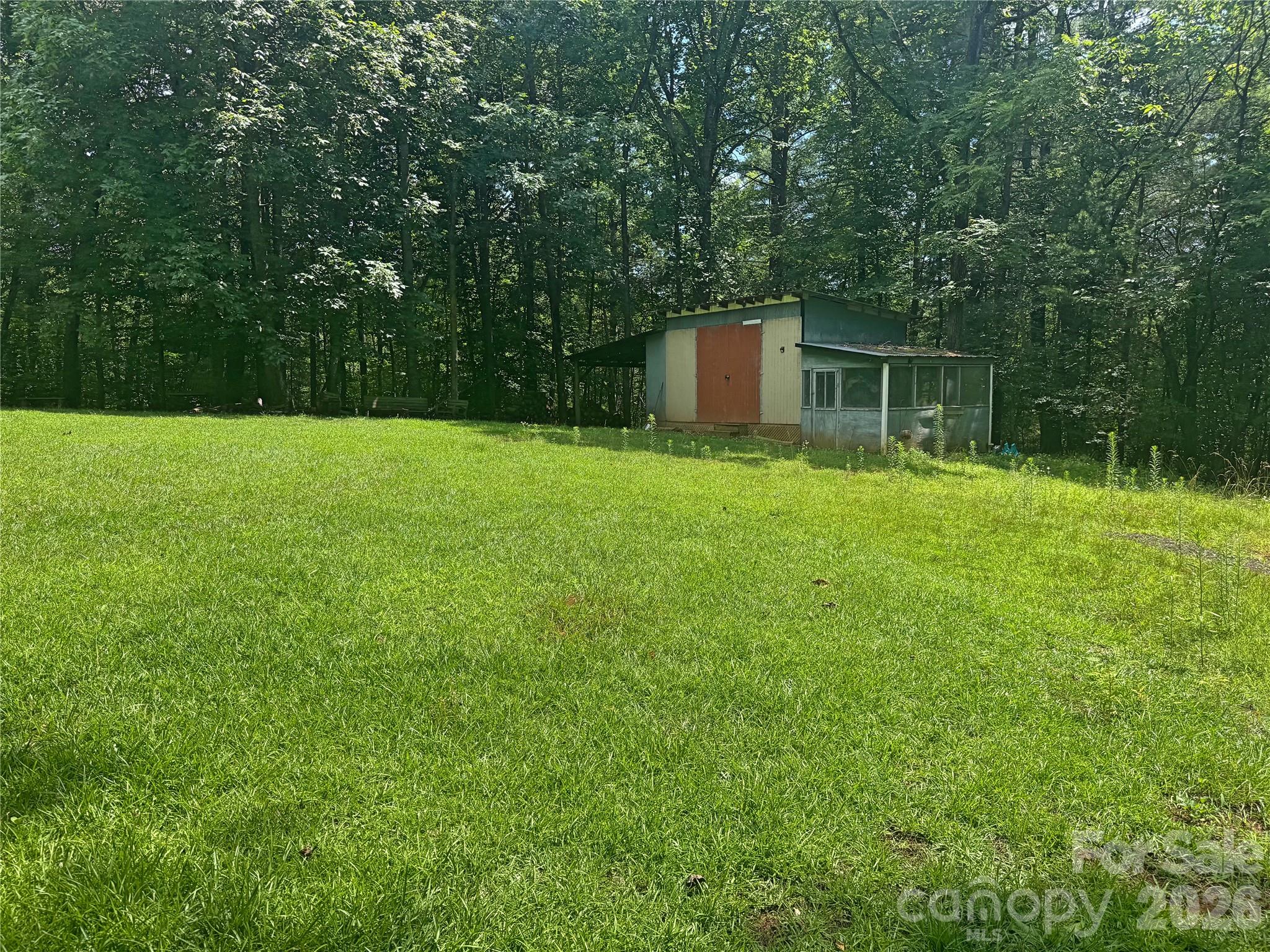 main property photo 27