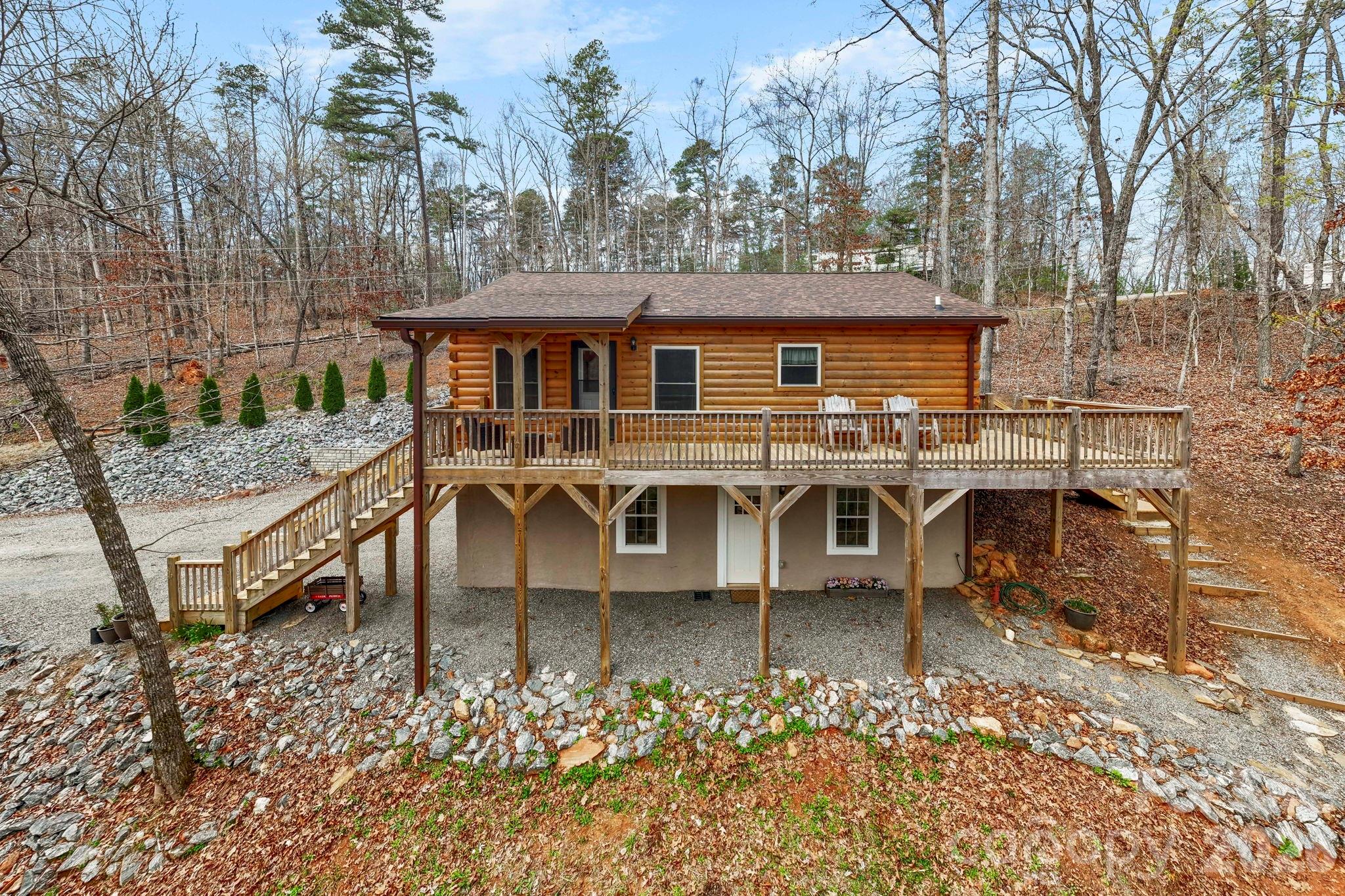 main property photo 24