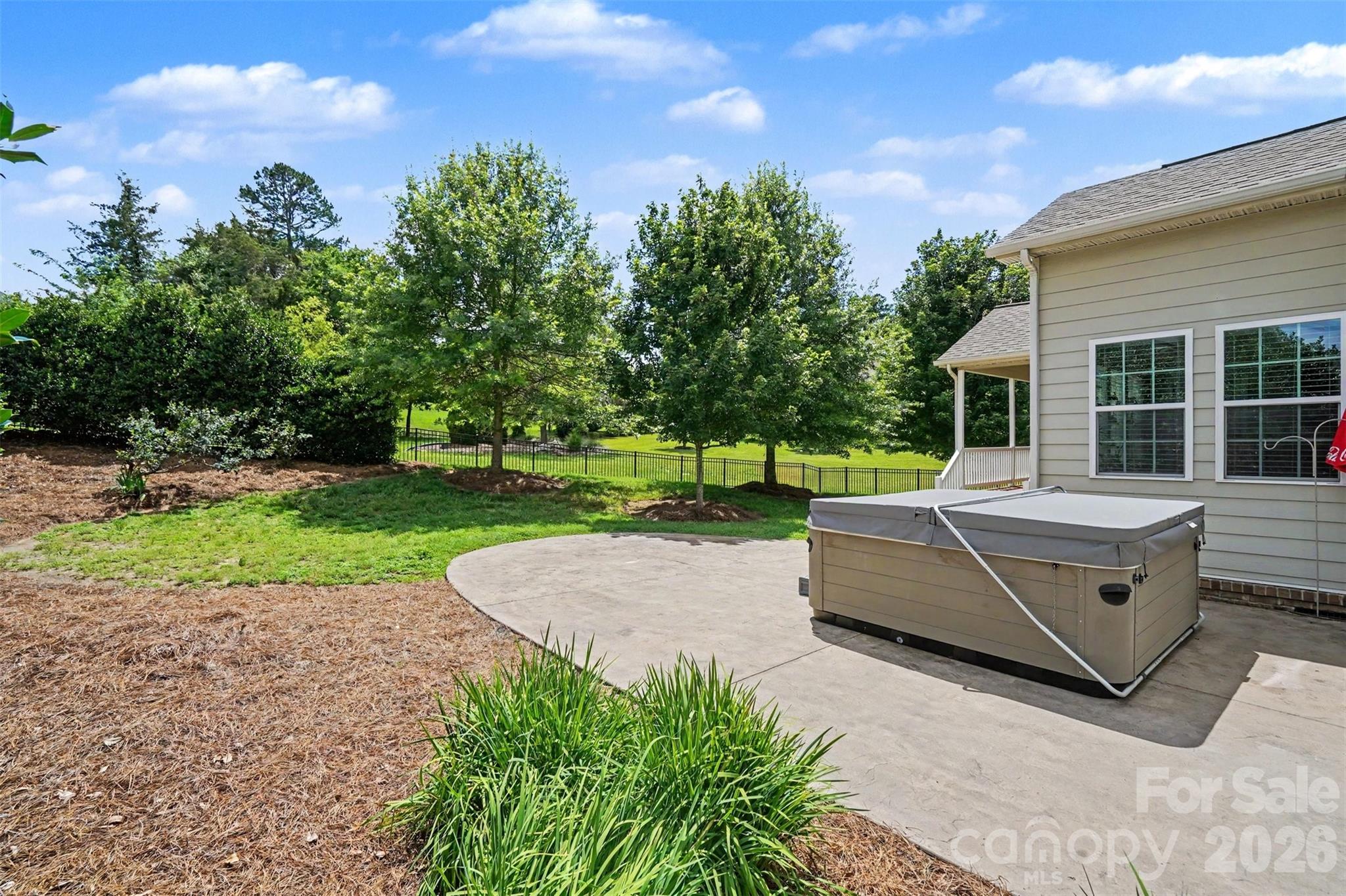 main property photo 35