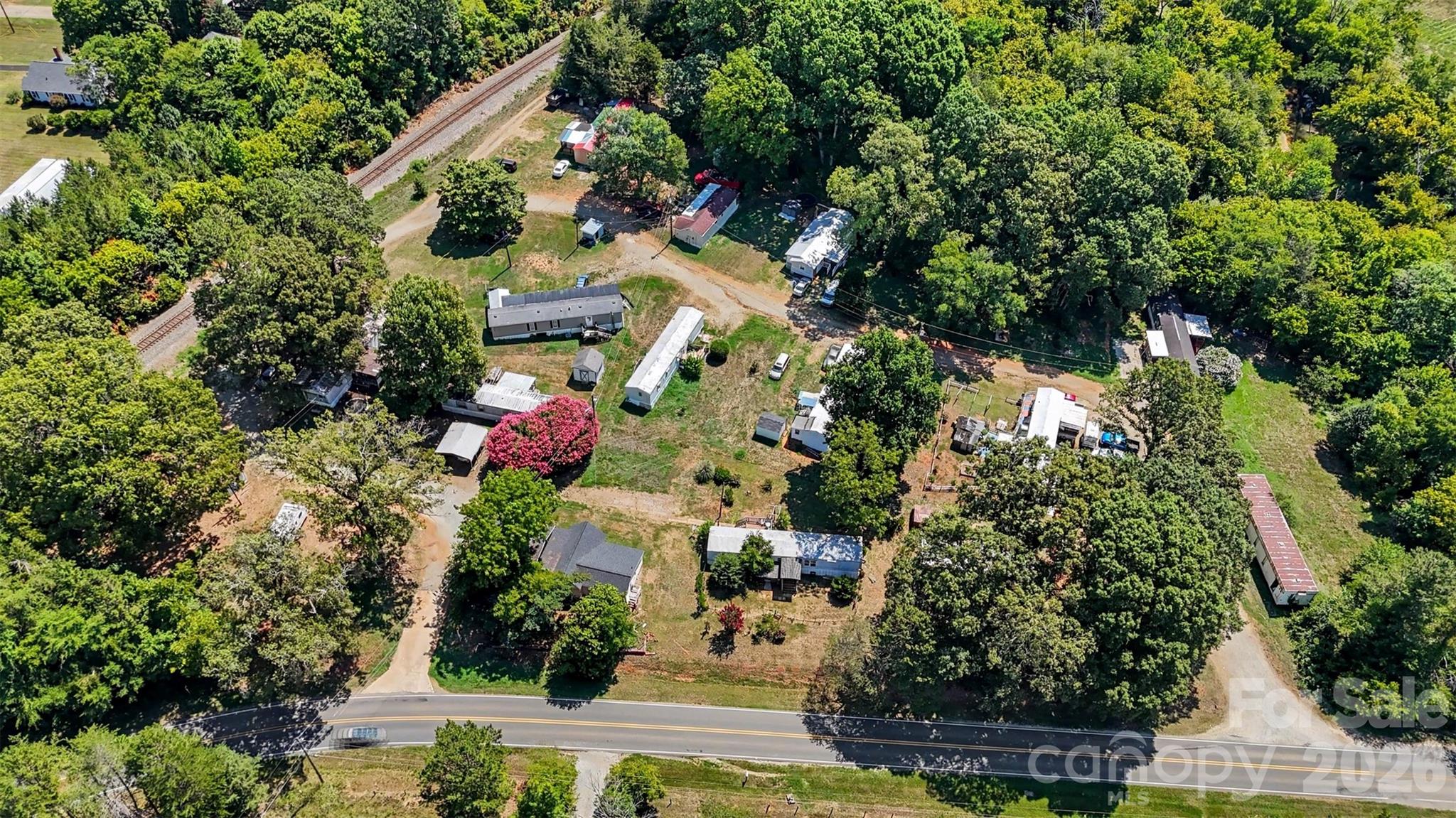 main property photo 18