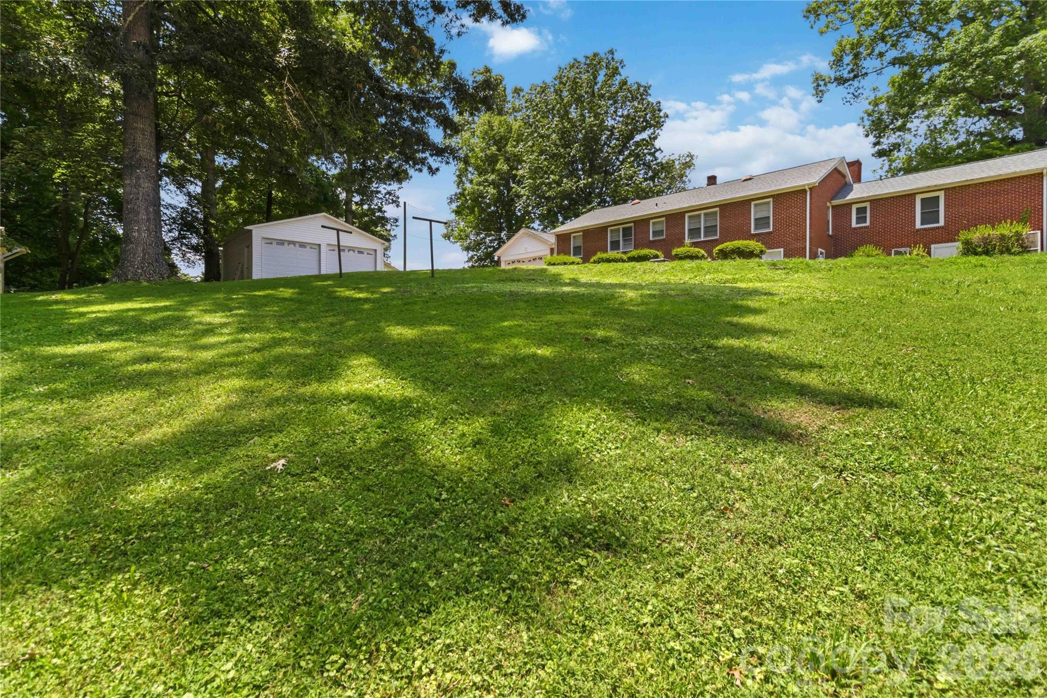 main property photo 34