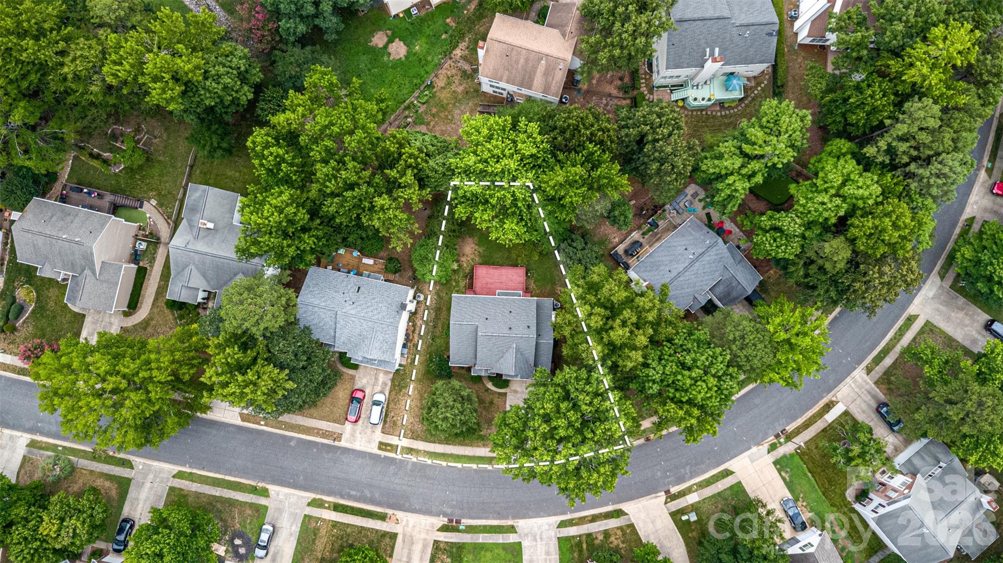 main property photo 29