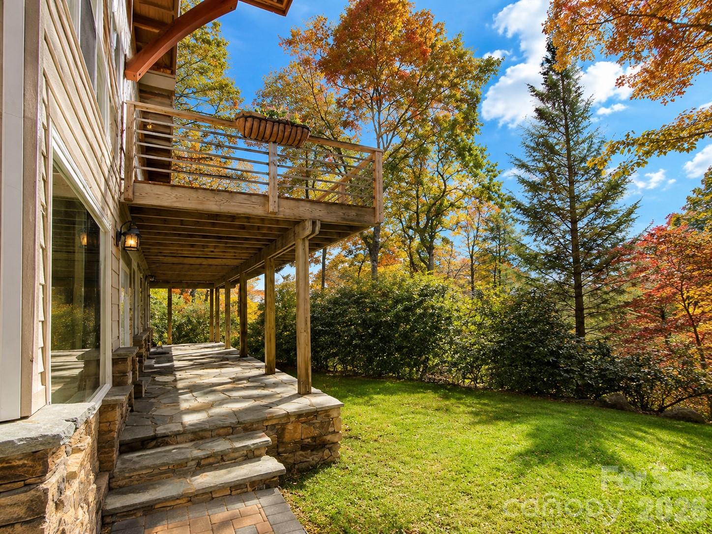 main property photo 37