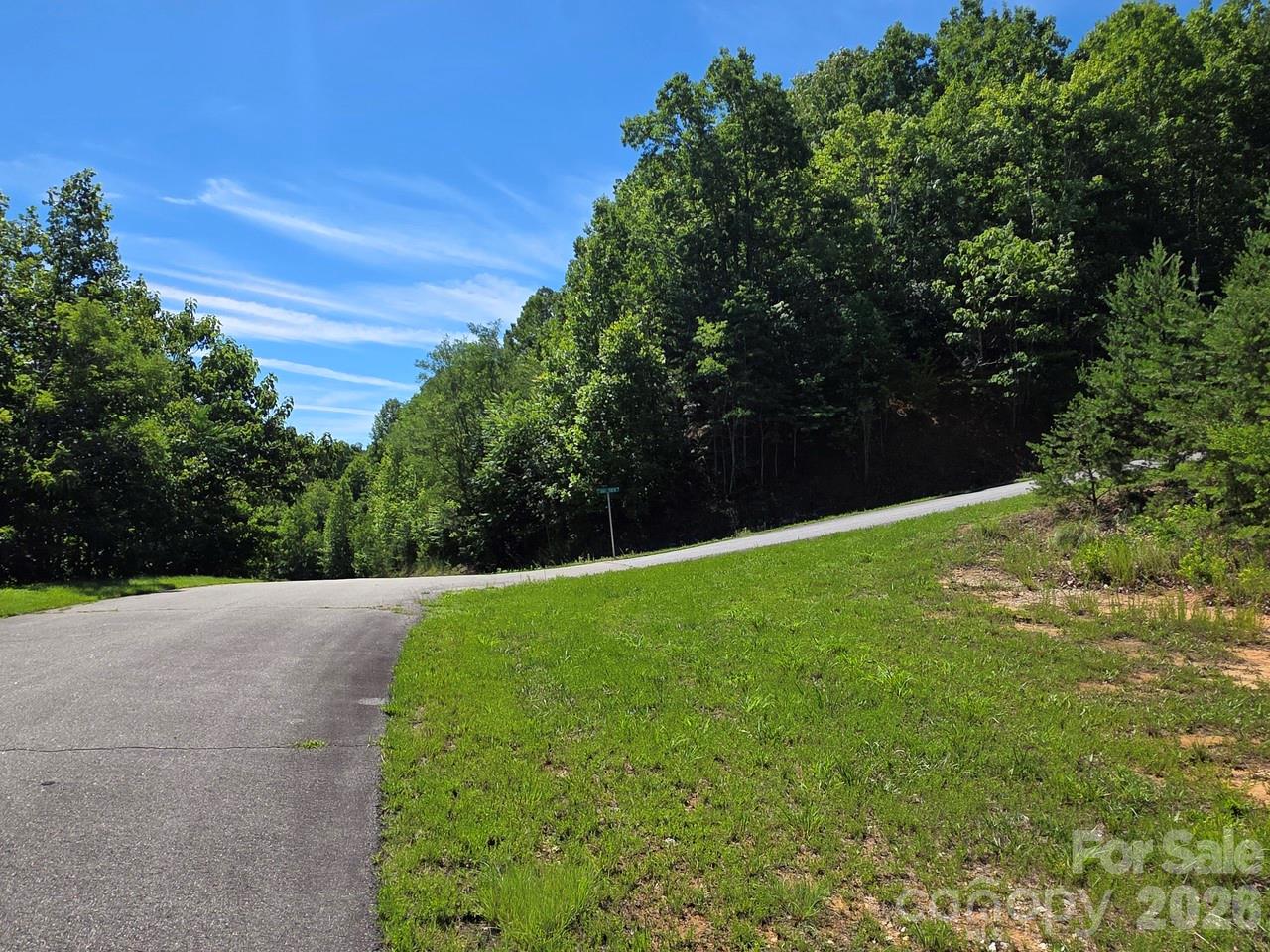 main property photo 11