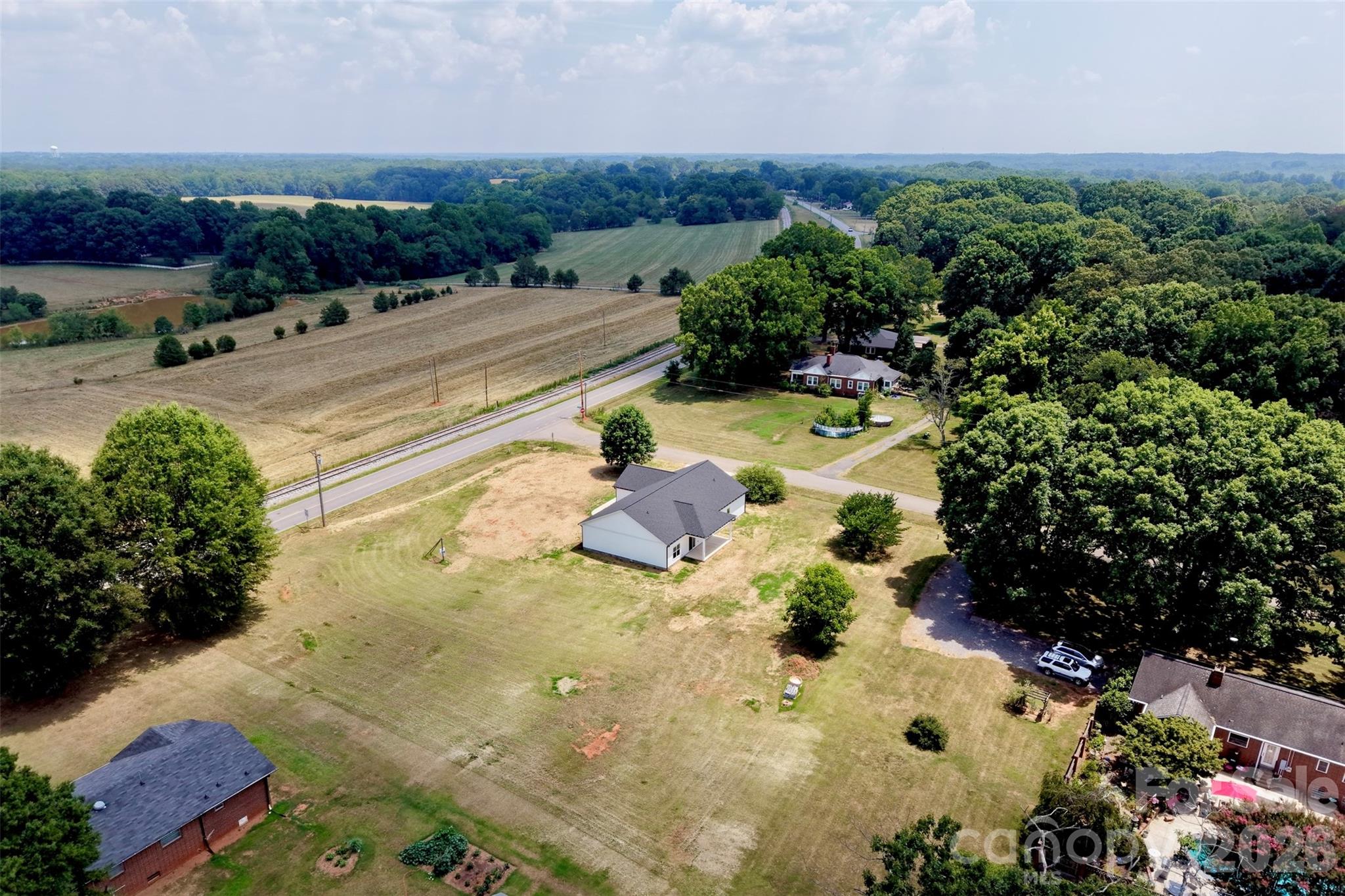 main property photo 44