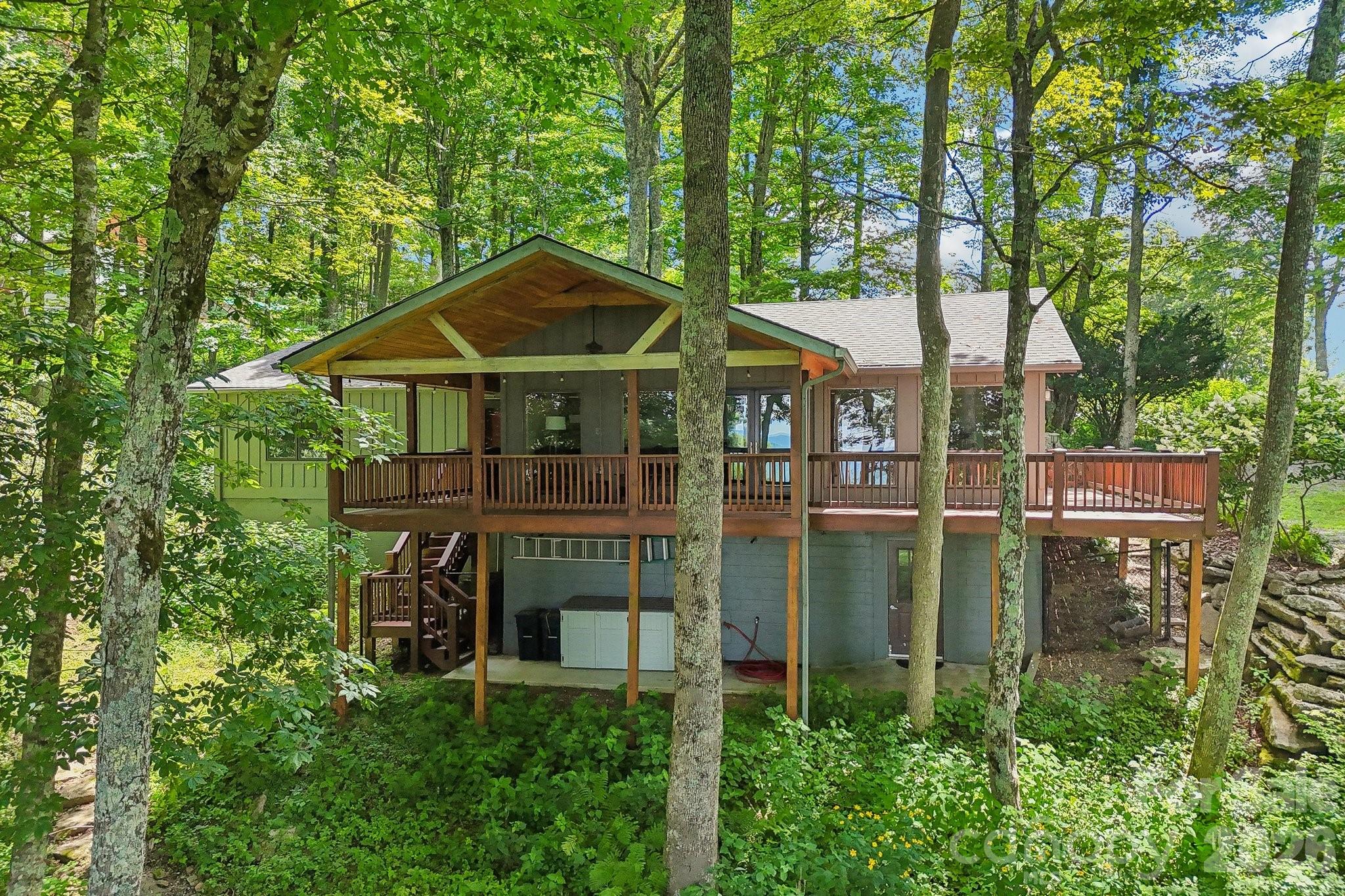 main property photo 4
