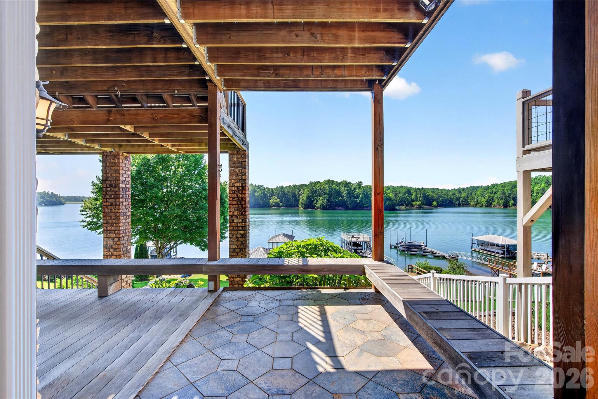 main property photo 31