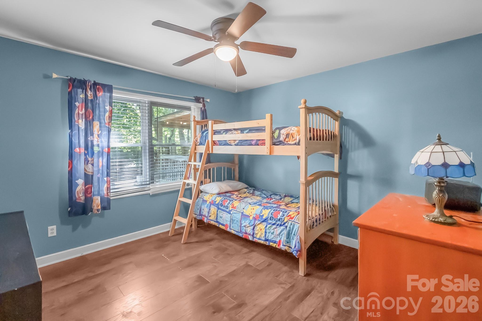 main property photo 16