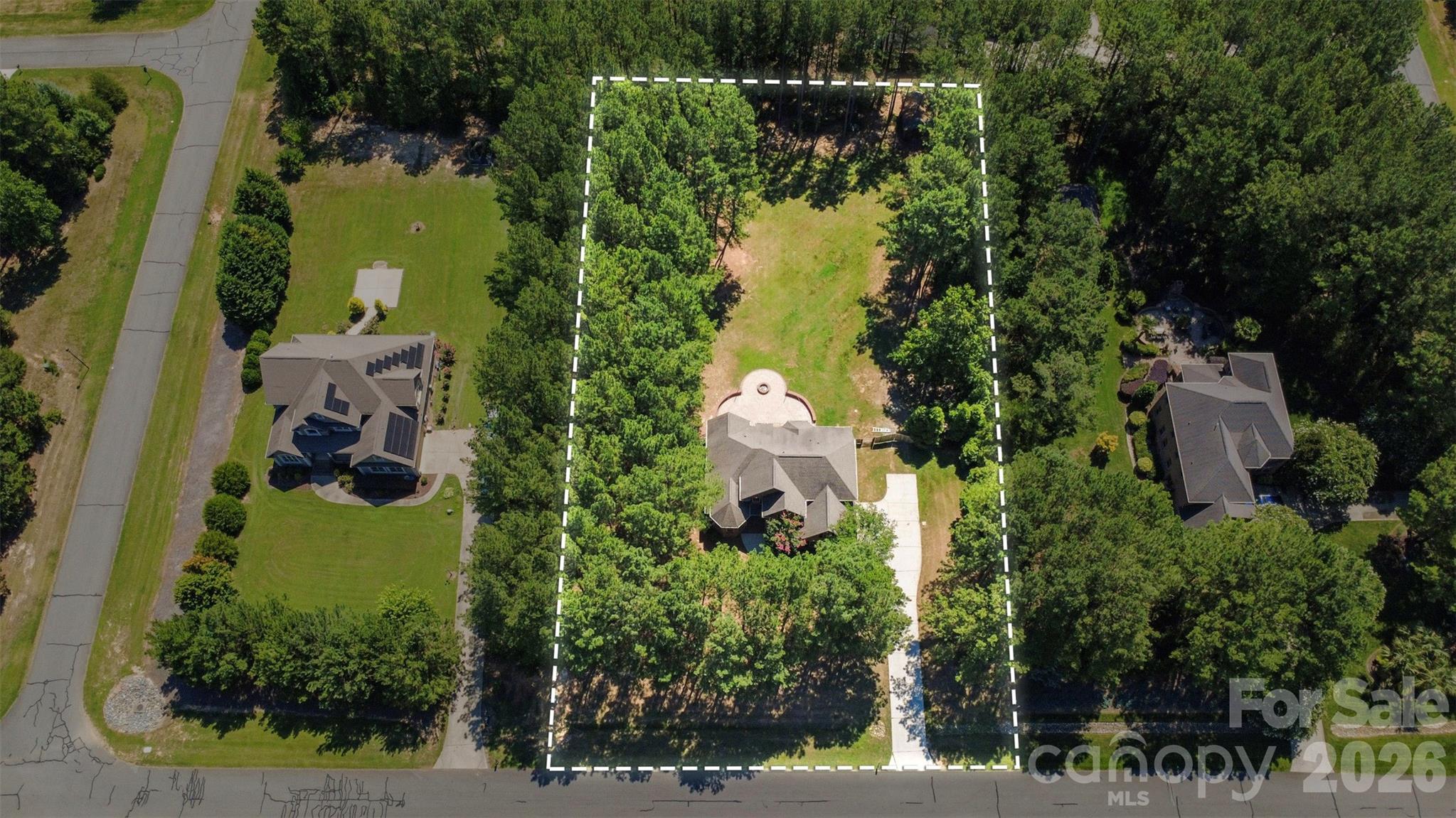 main property photo 41
