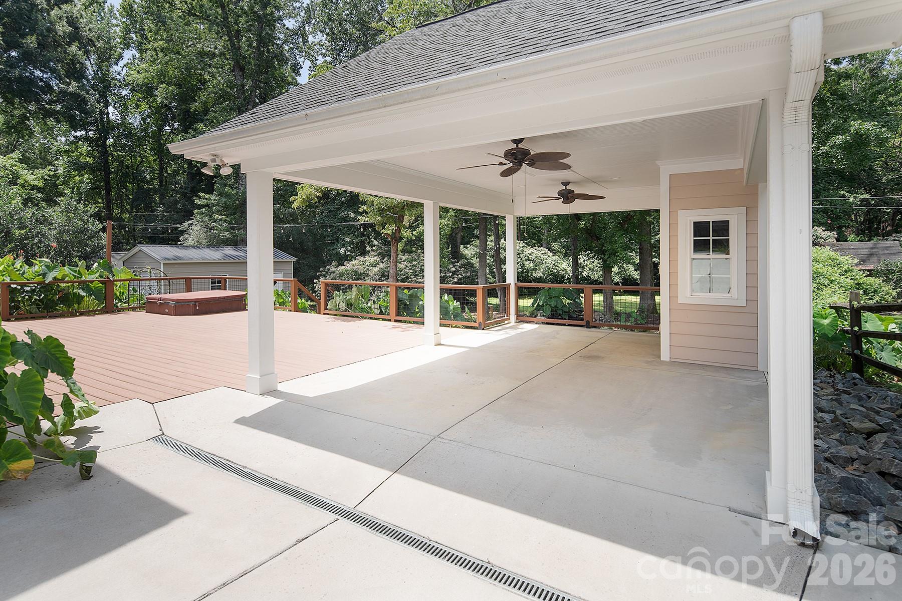 main property photo 34