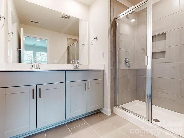 property viewer photo 10