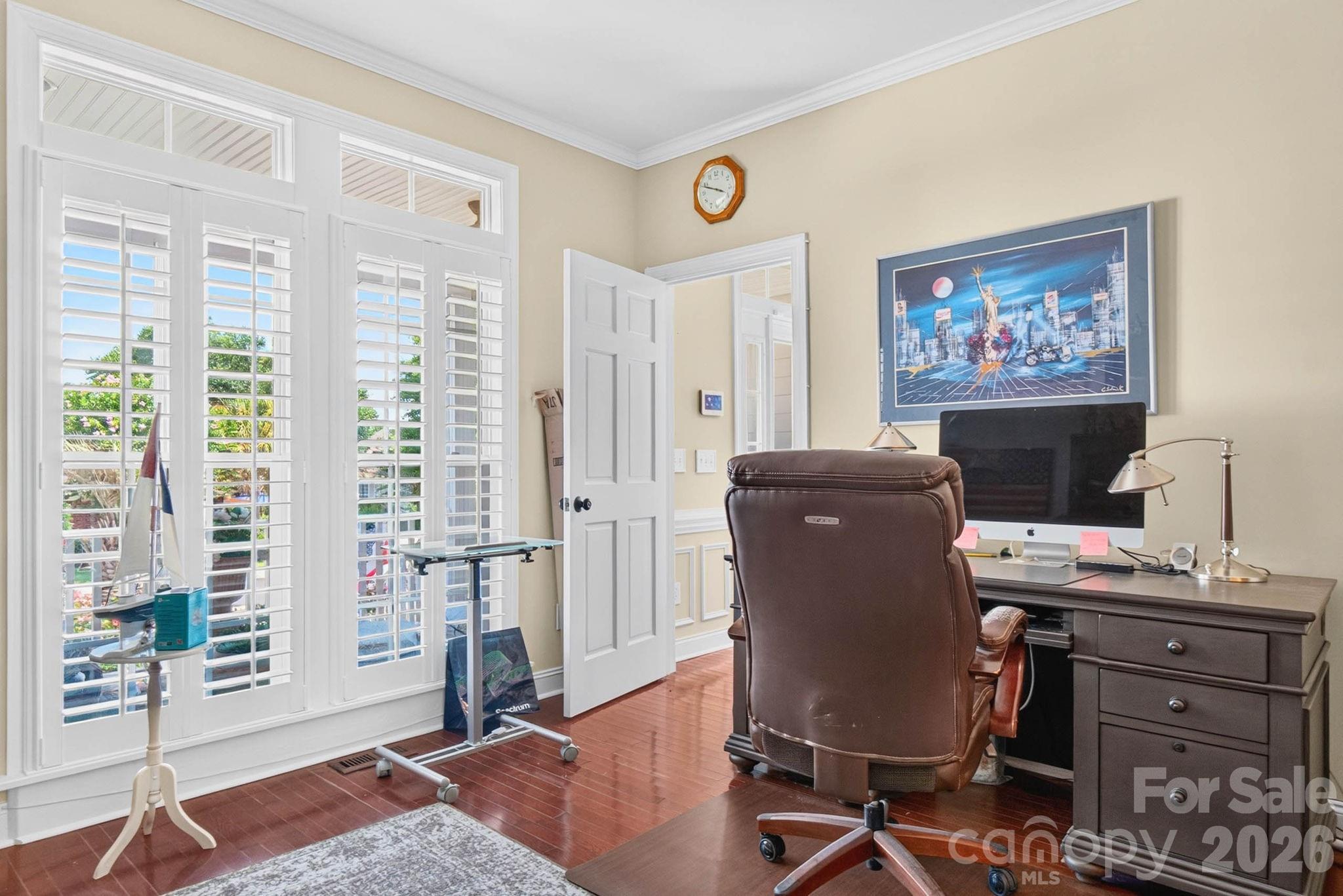 main property photo 20
