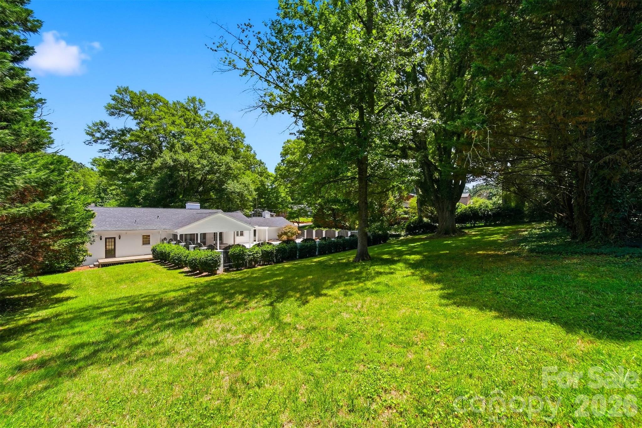 main property photo 41