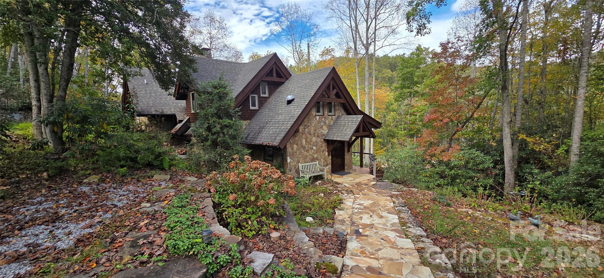 main property photo 32