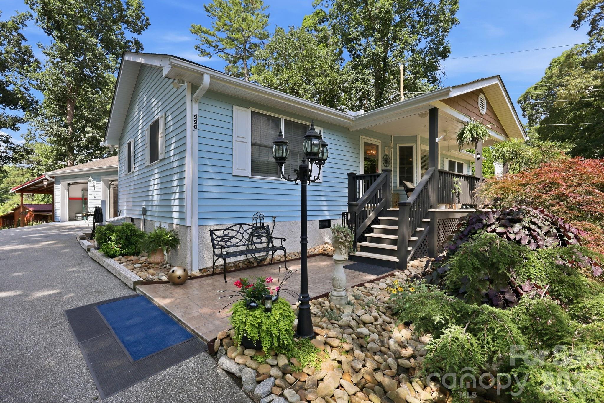 main property photo 38