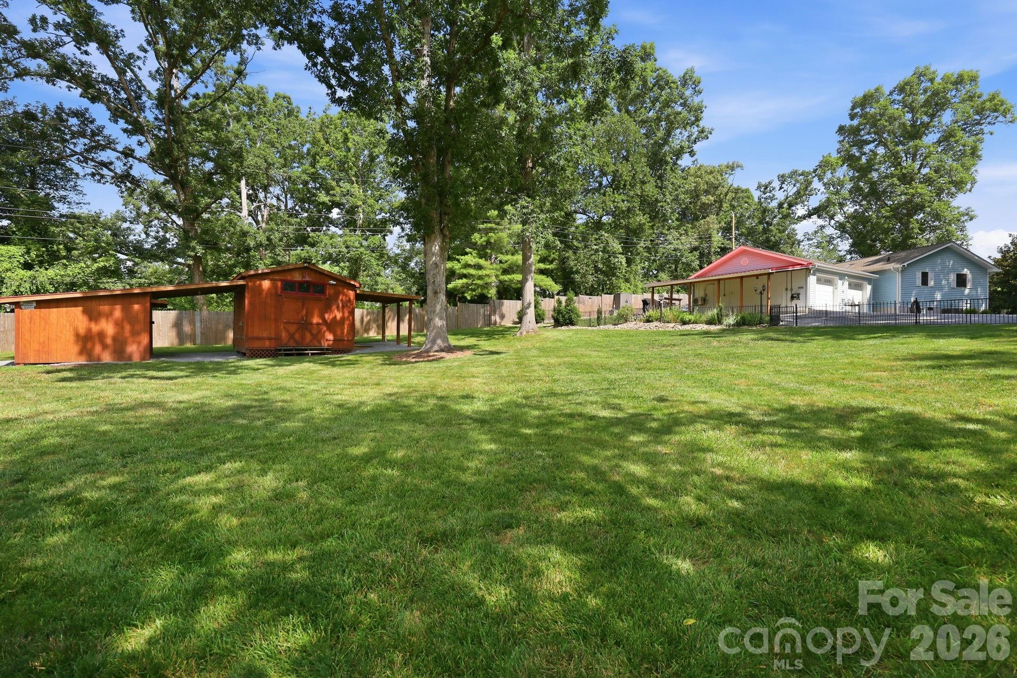 main property photo 44