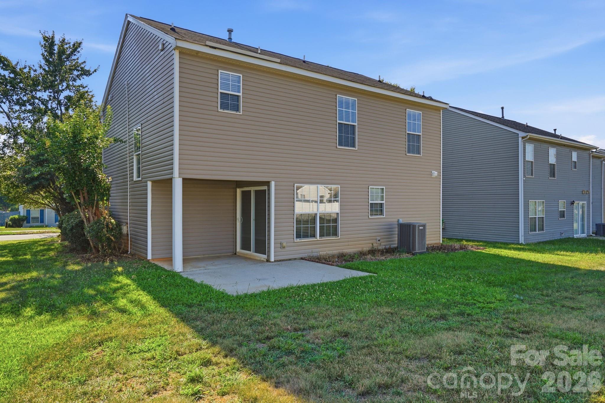 main property photo 31