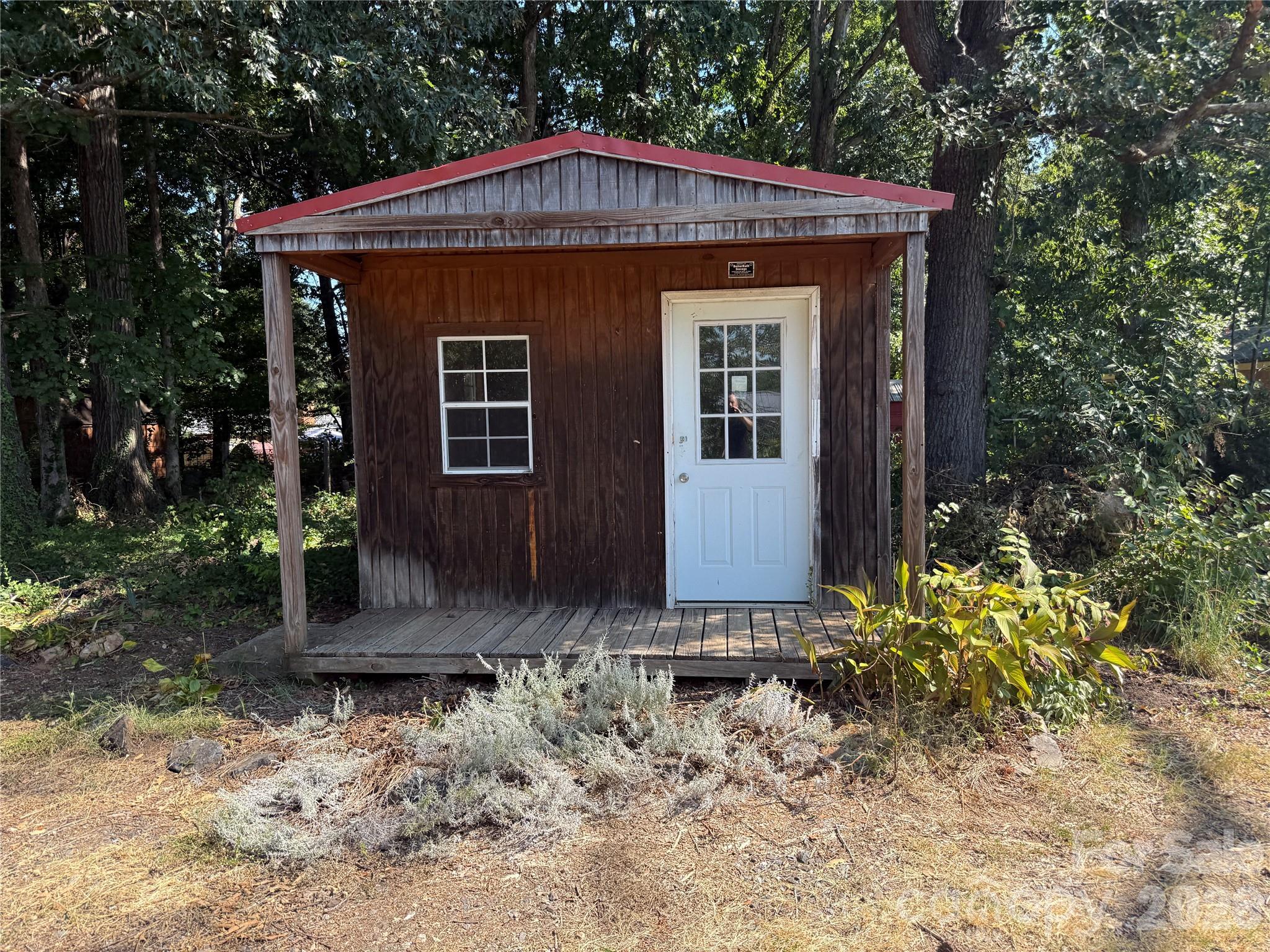 main property photo 19