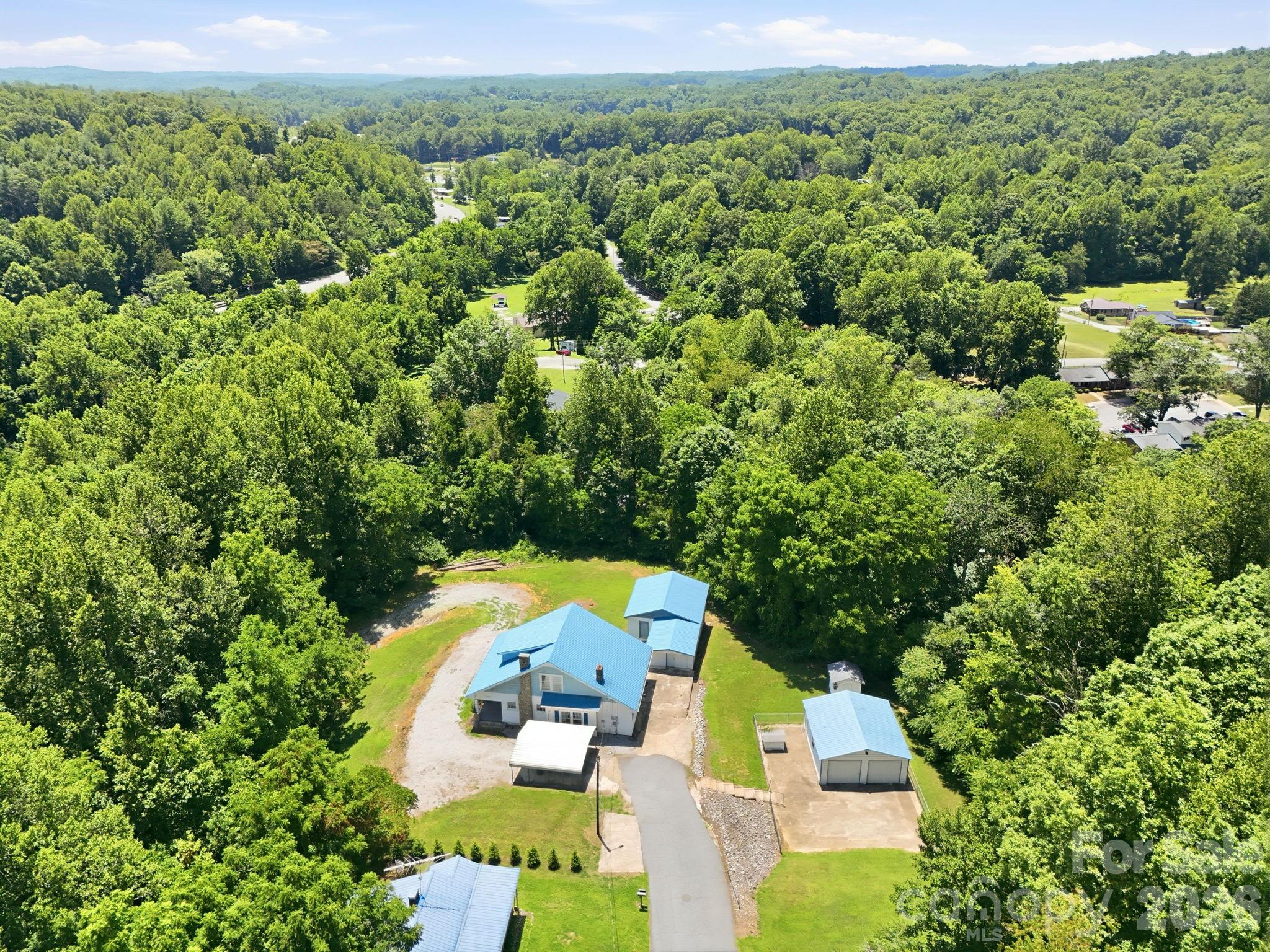 main property photo 15