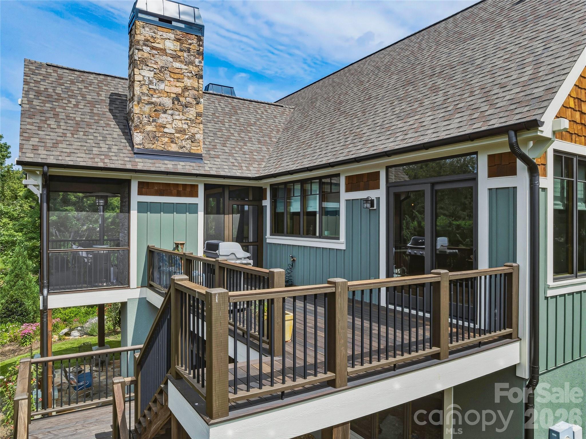 main property photo 17
