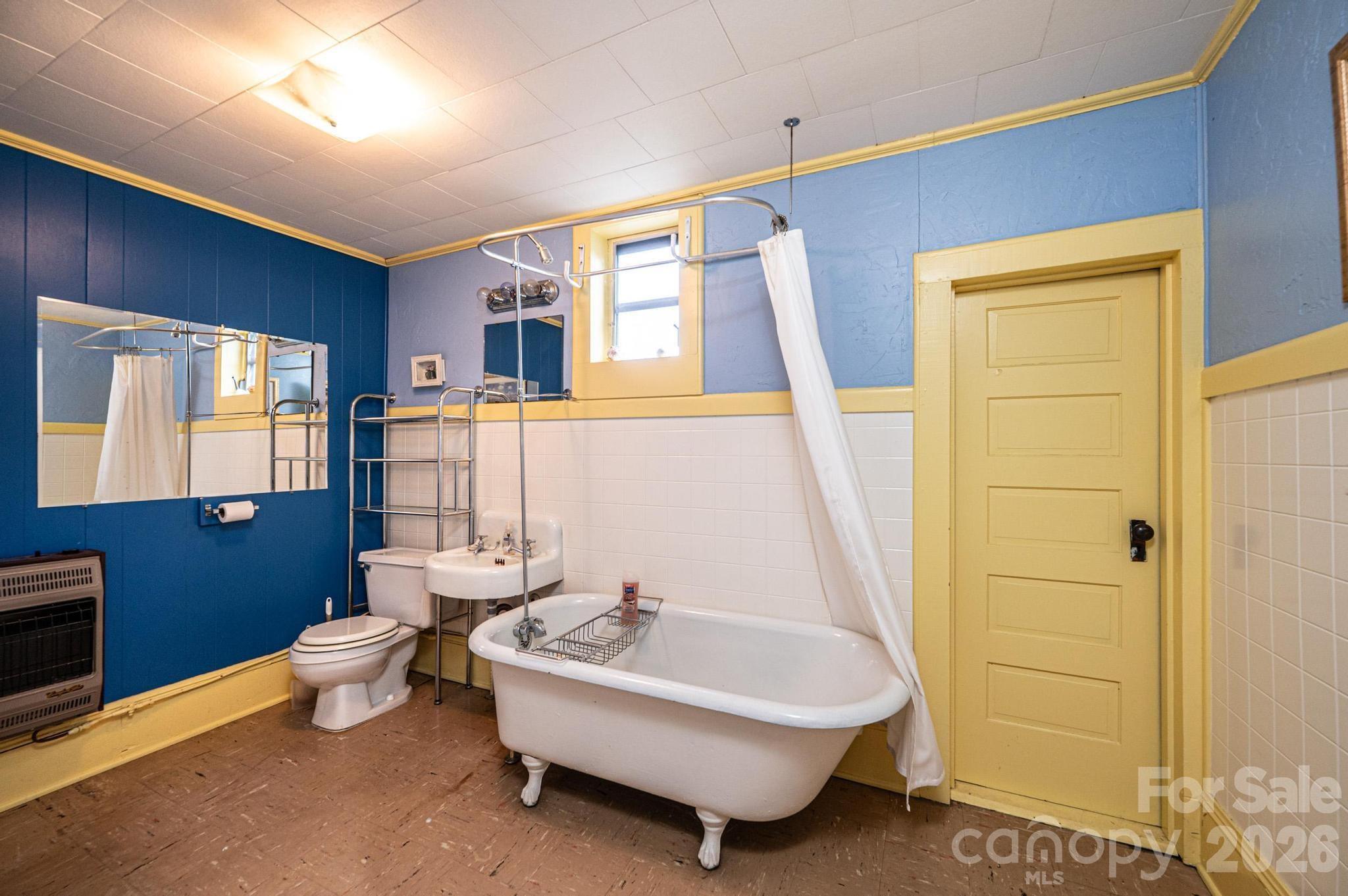 main property photo 21