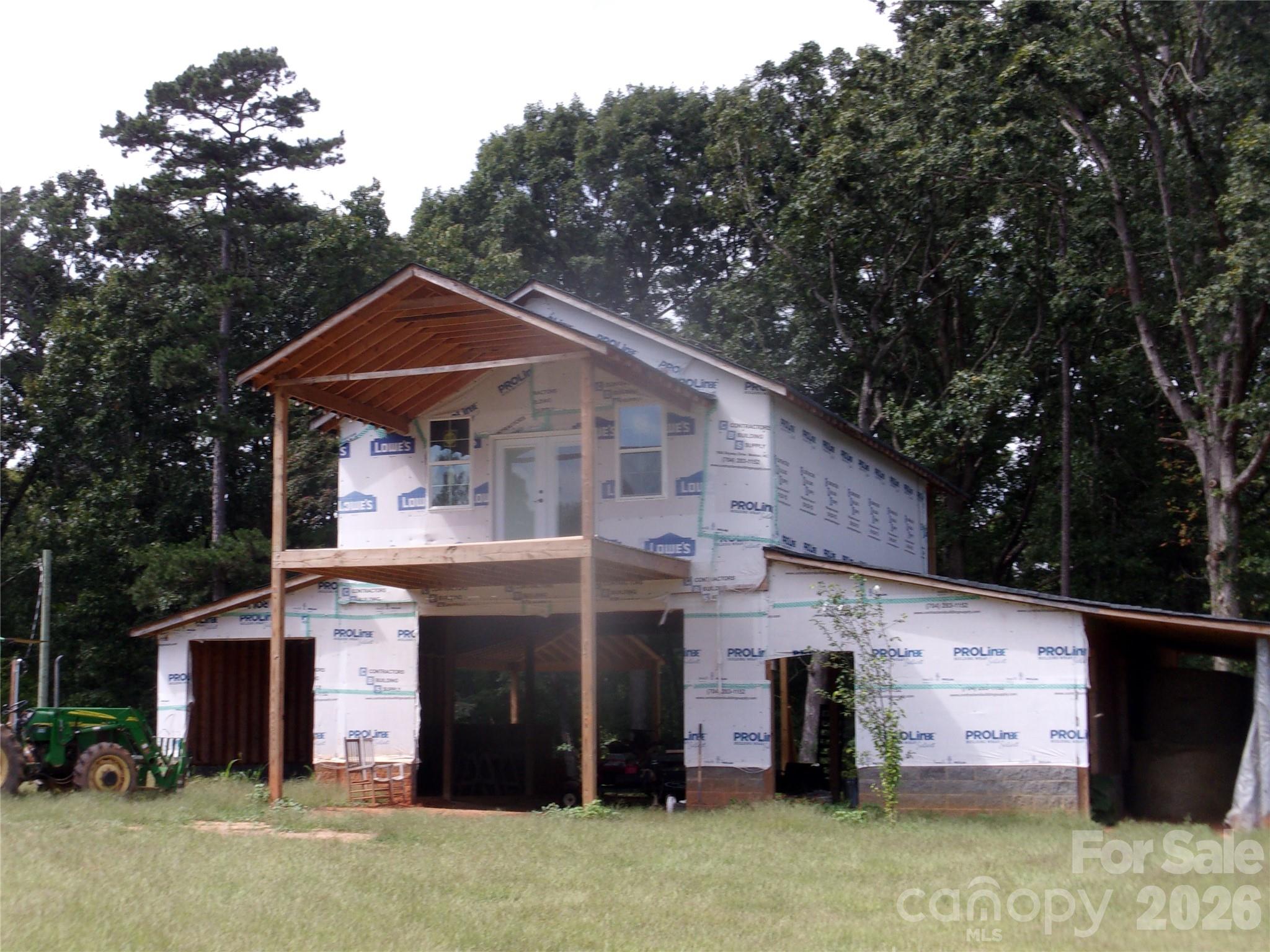 main property photo 14