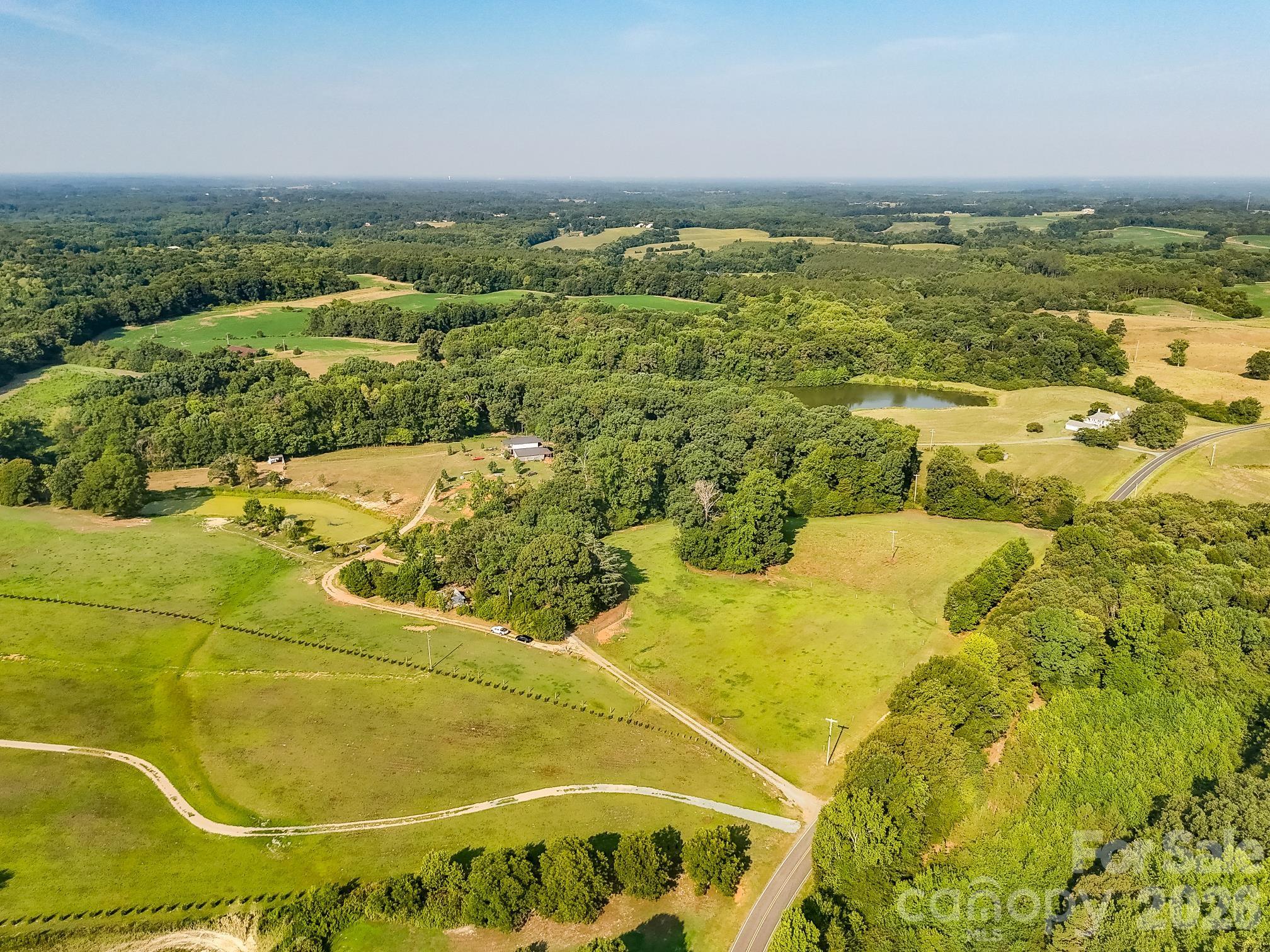 main property photo 17