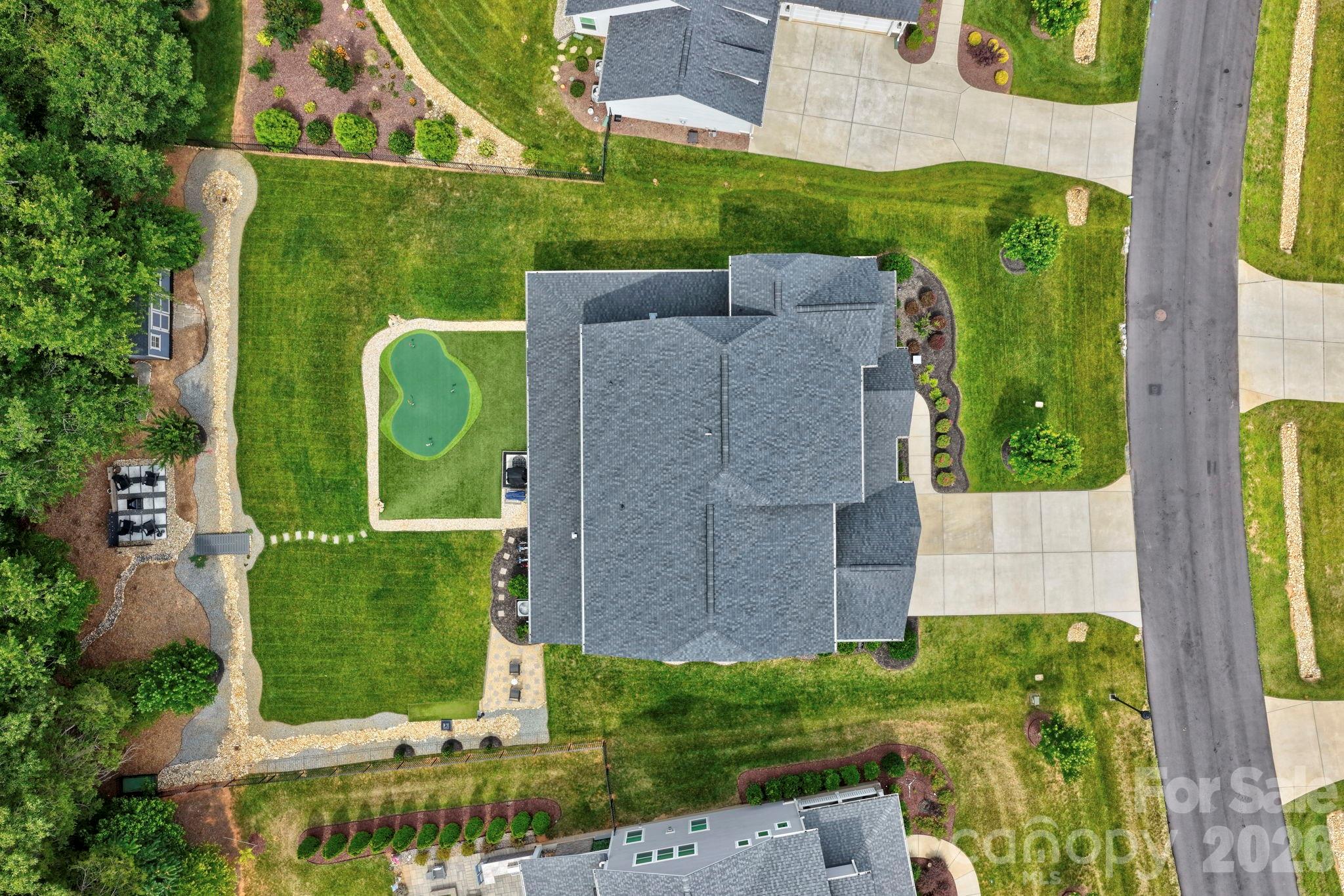 main property photo 45