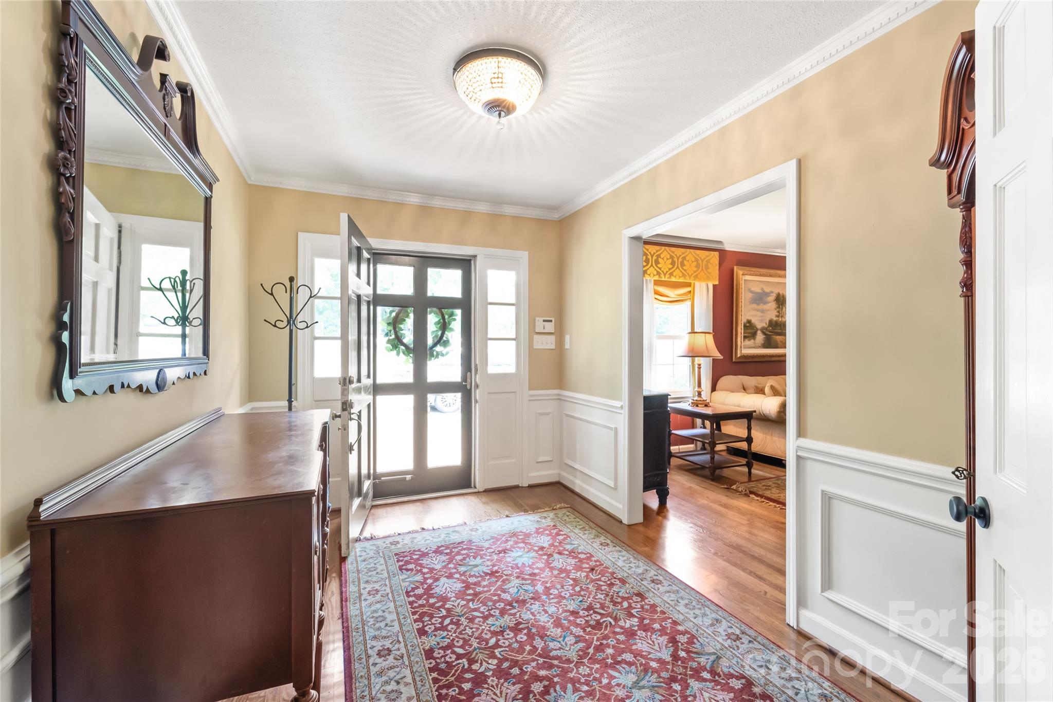 main property photo 6