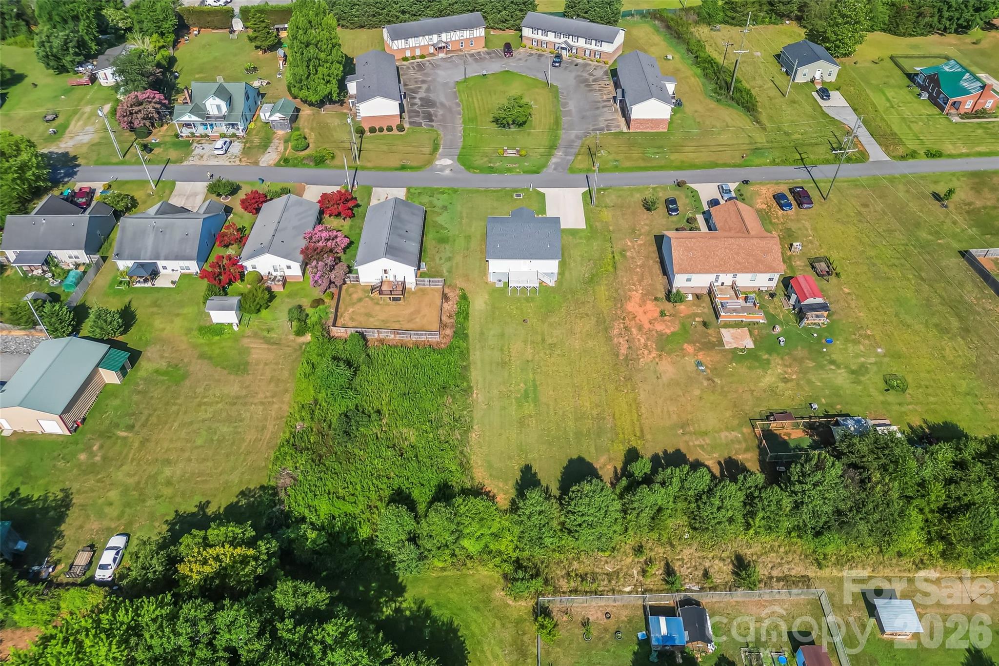 main property photo 37