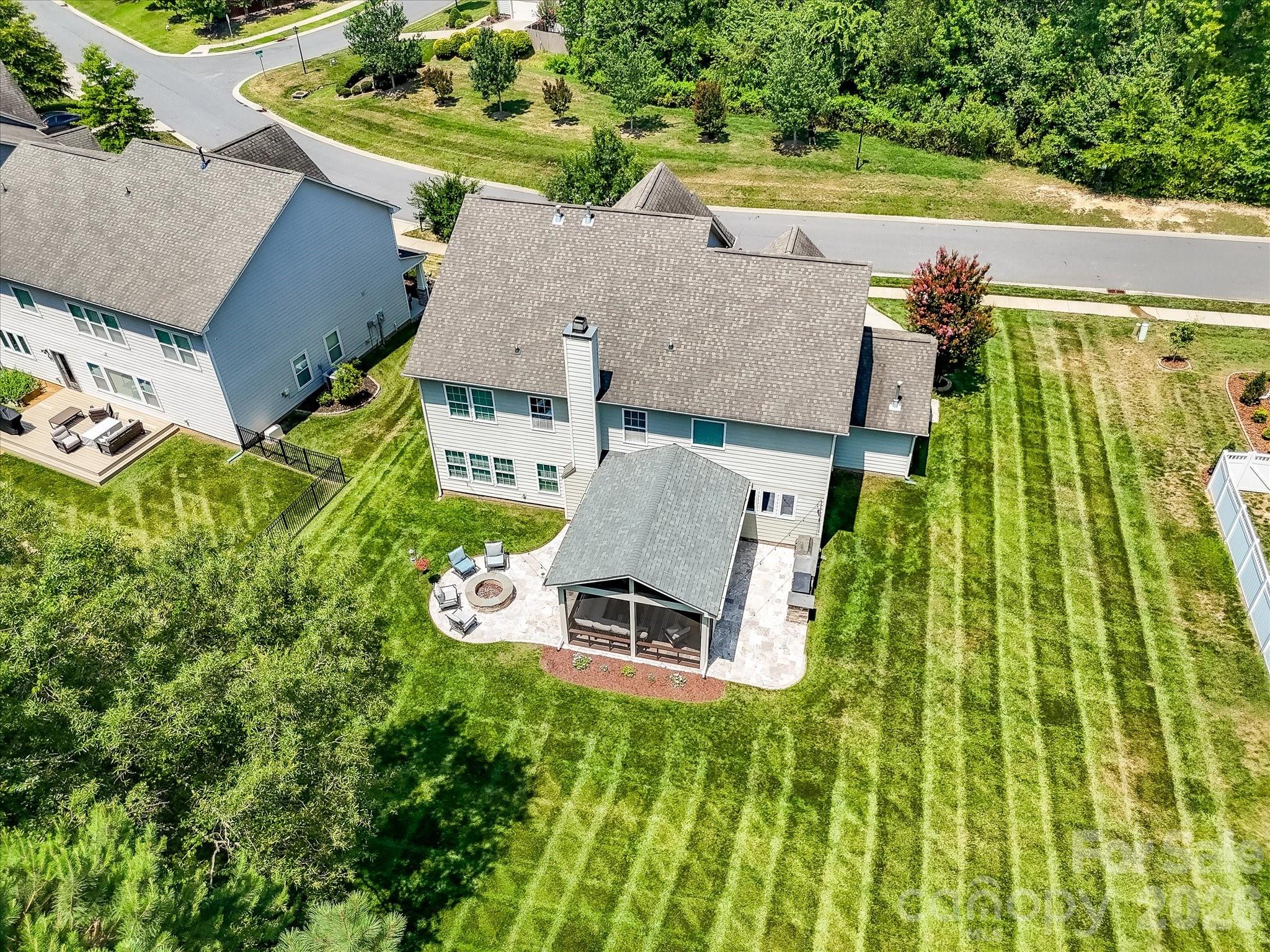 main property photo 34