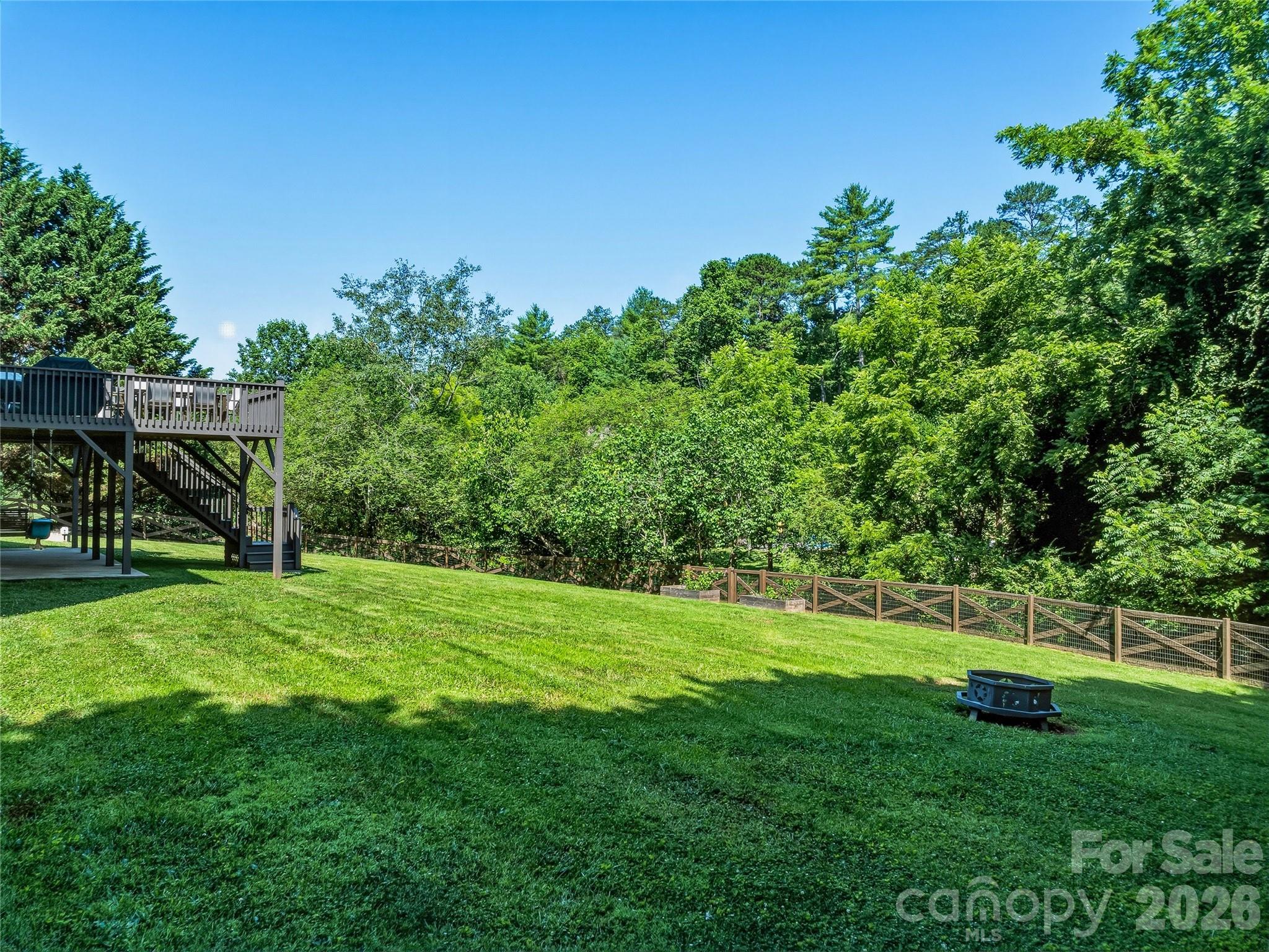 main property photo 44