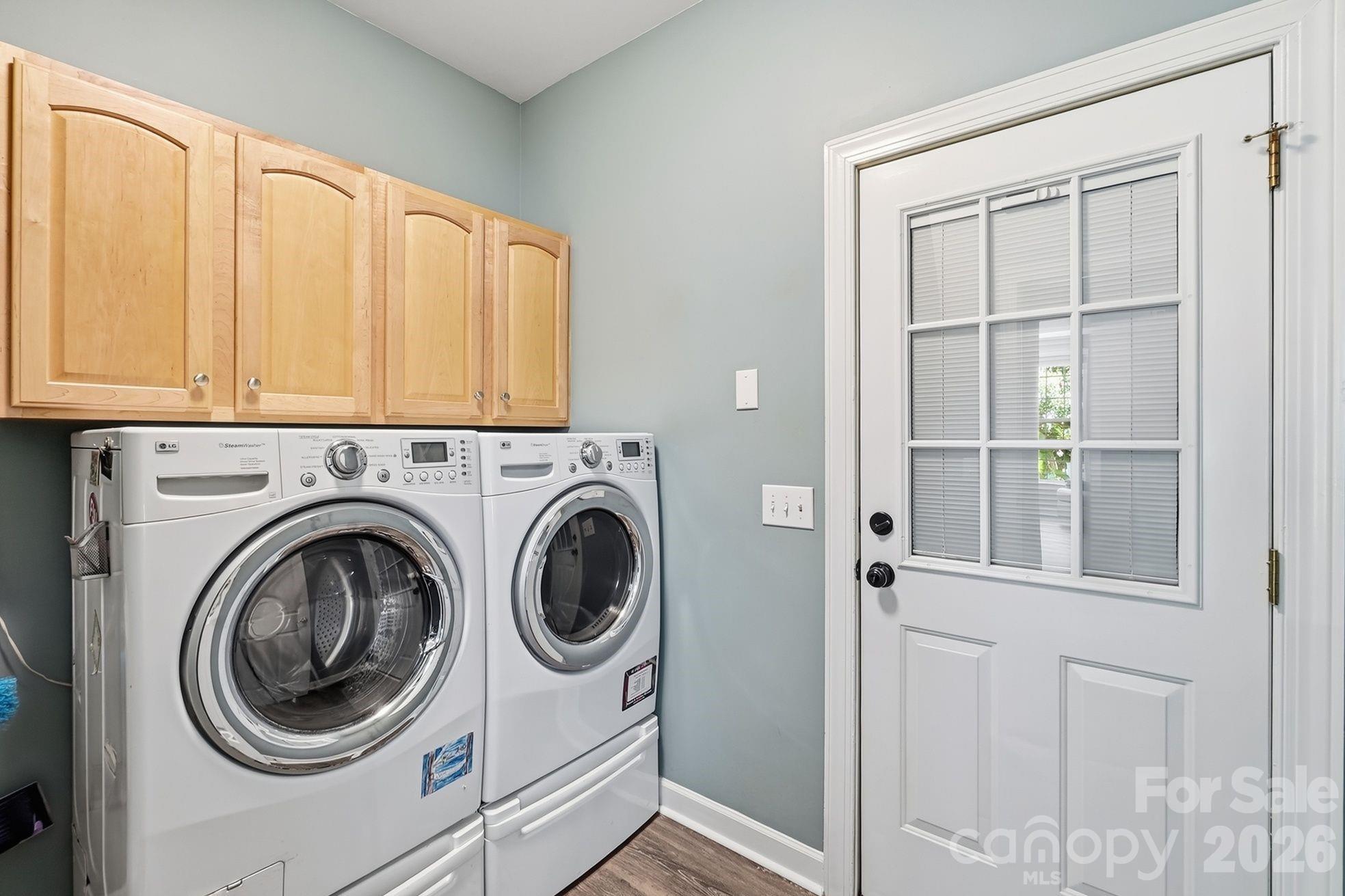 main property photo 16