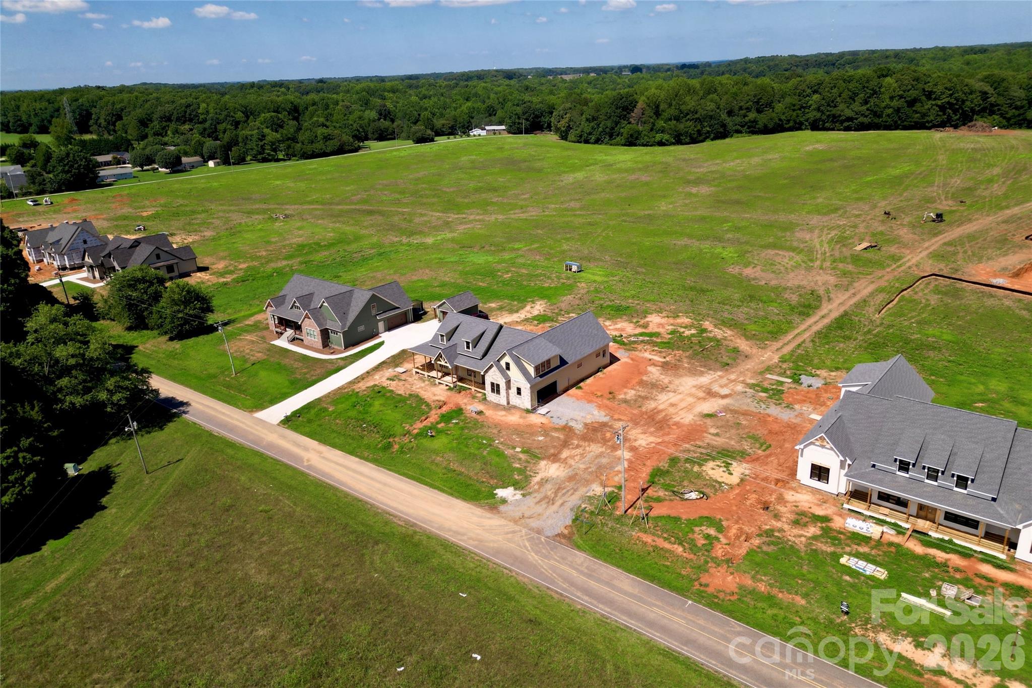 main property photo 9