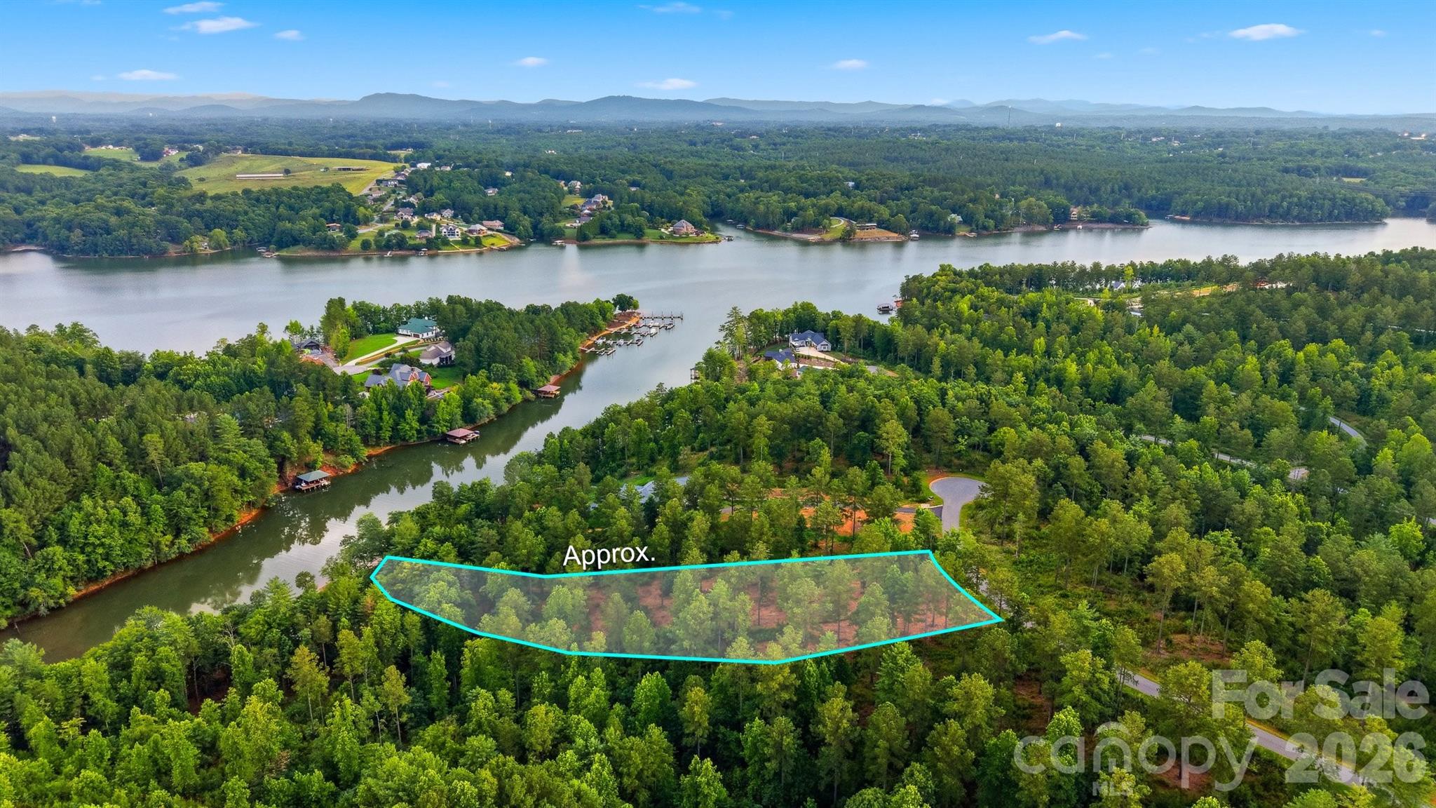 main property photo 18