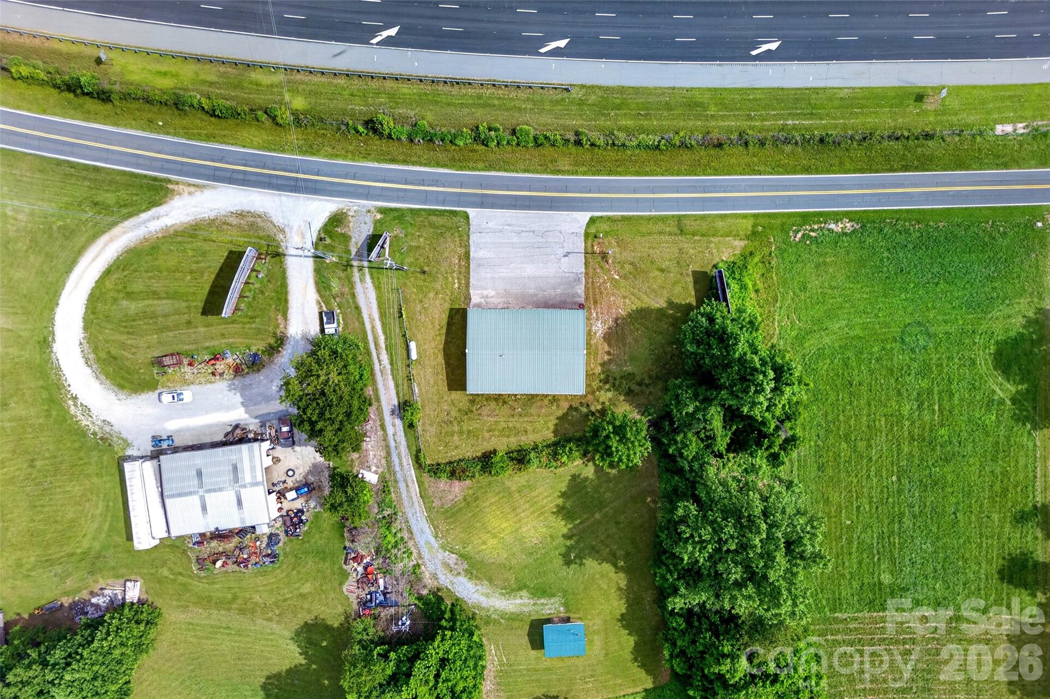 main property photo 25