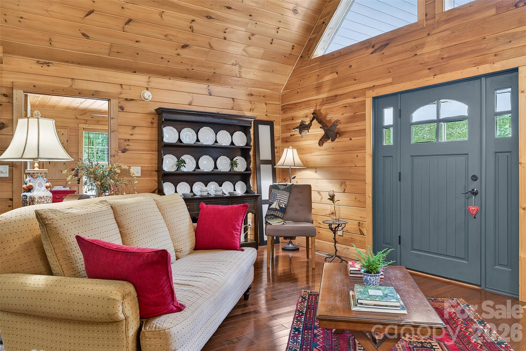 main property photo 19