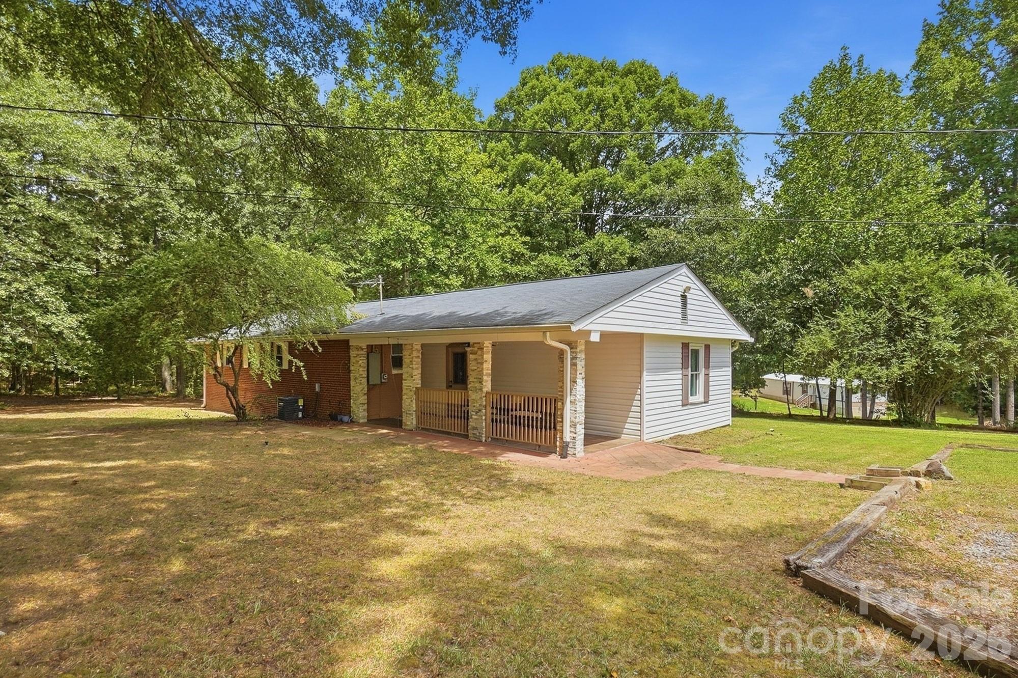 main property photo 34