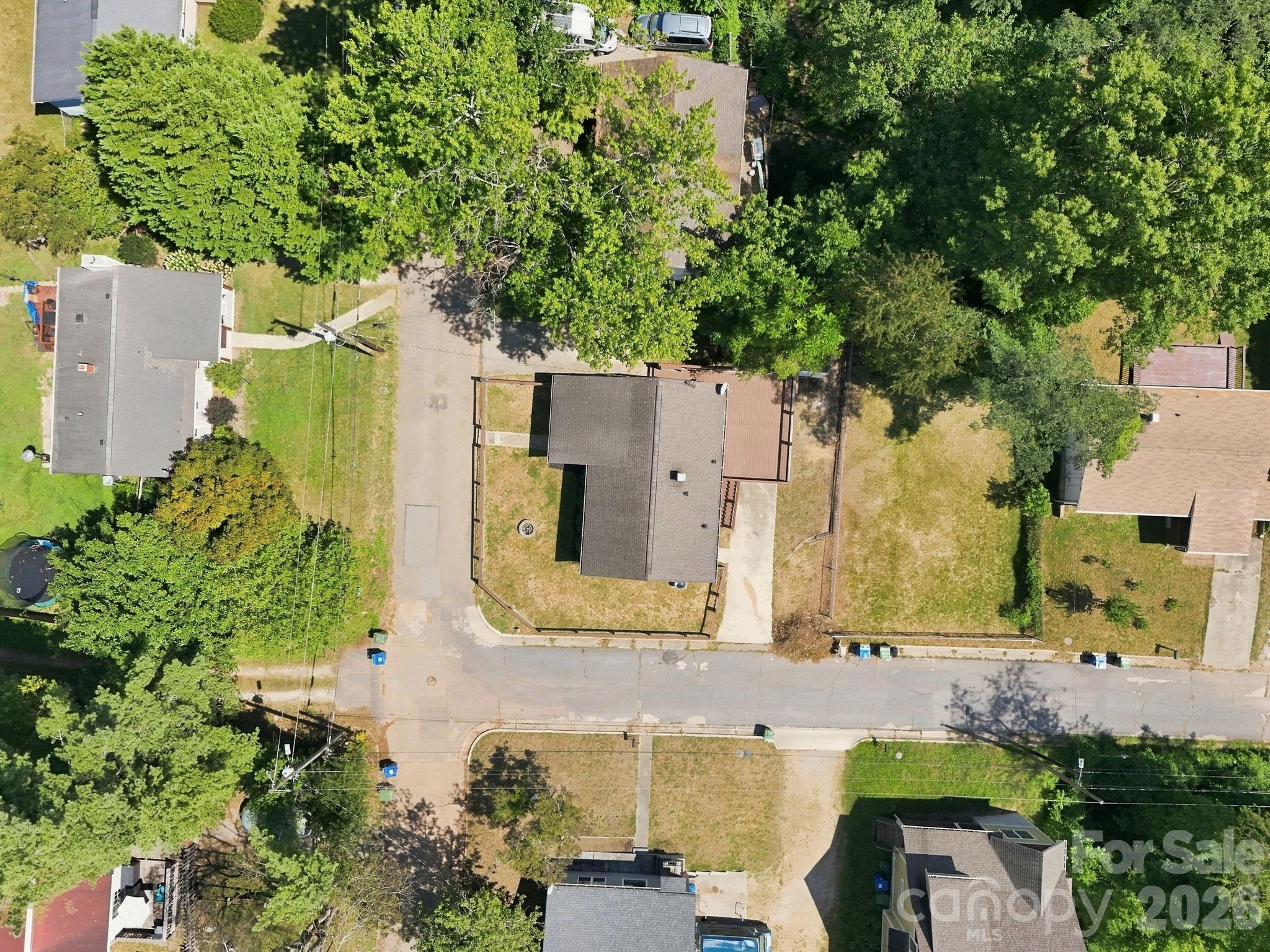 main property photo 23