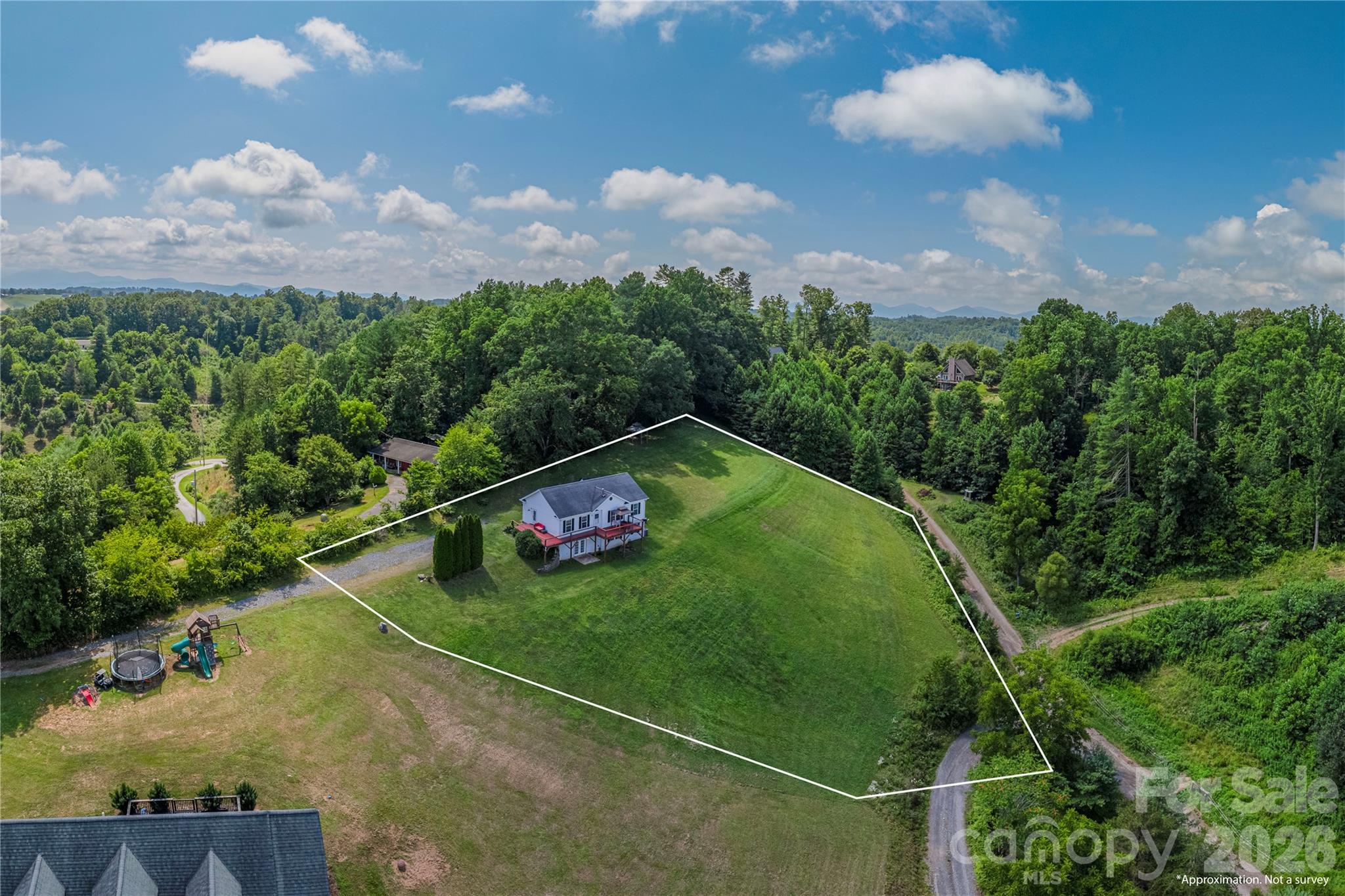 main property photo 29