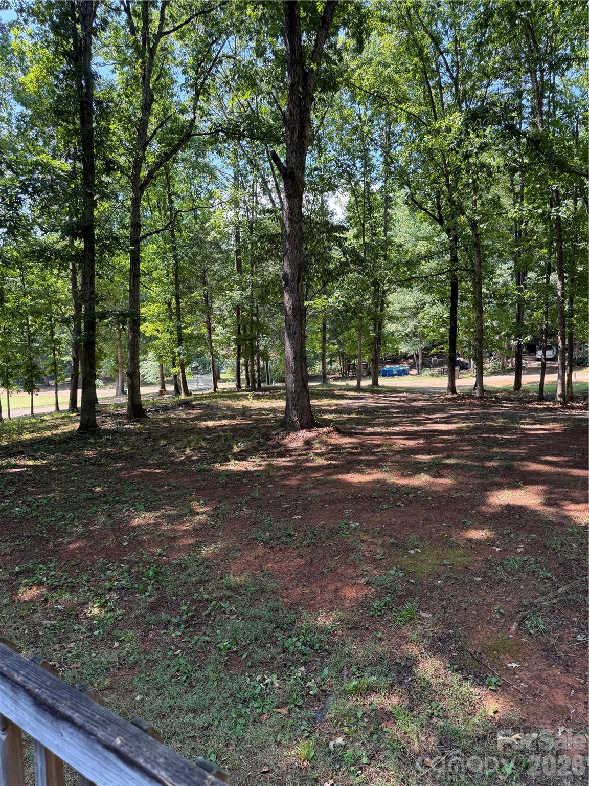 main property photo 30