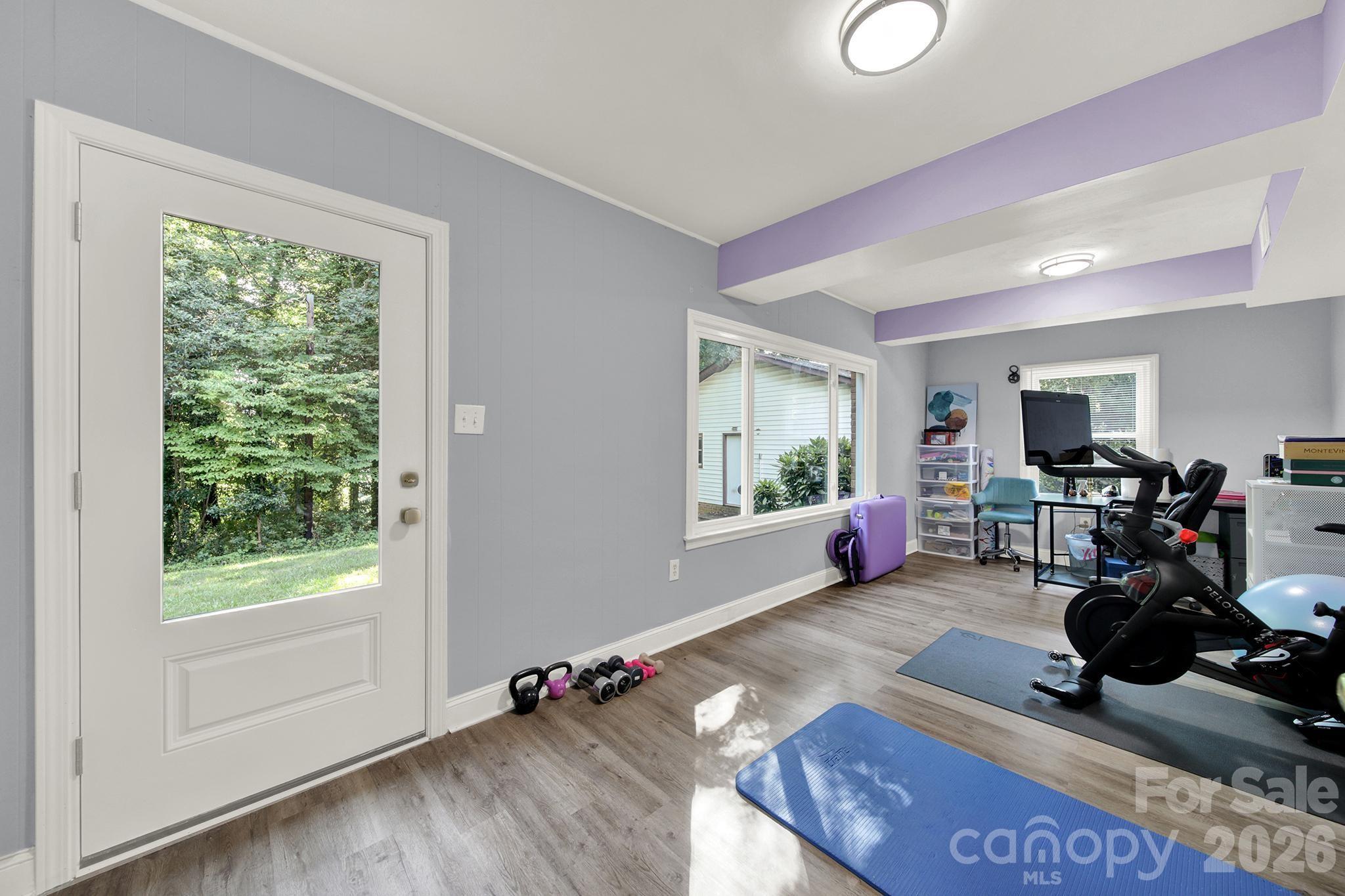 main property photo 24