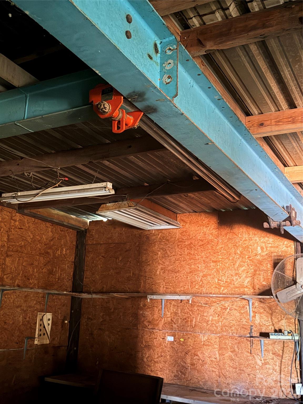 main property photo 21