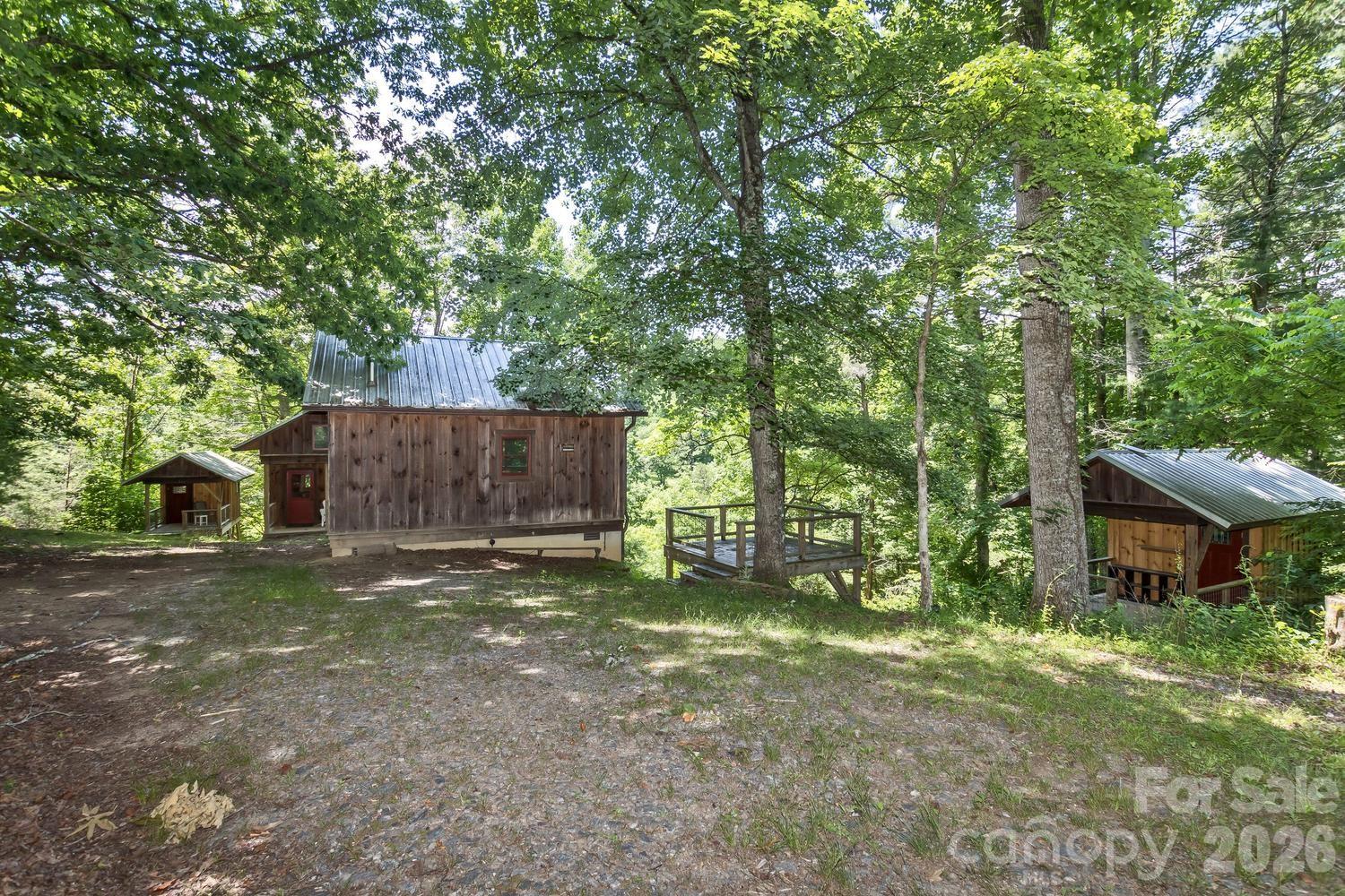 main property photo 17